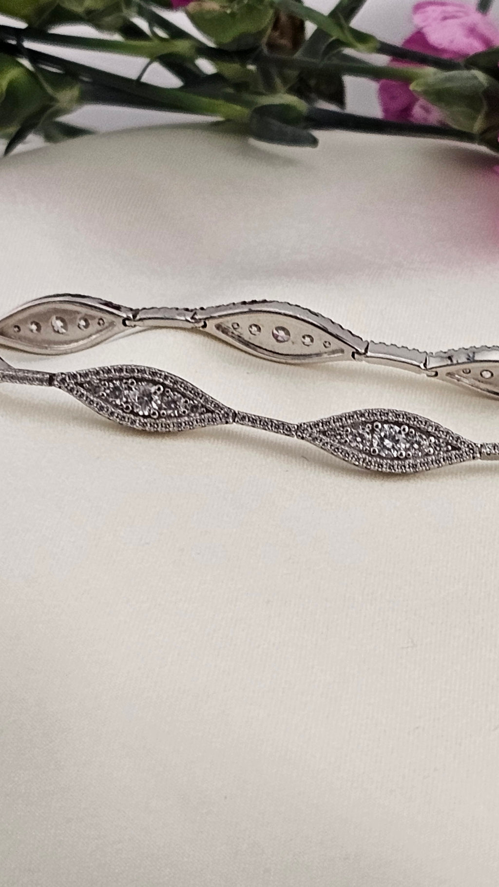925 Sterling Silver Sparkle Link Bracelet set with CZ , 18 cm