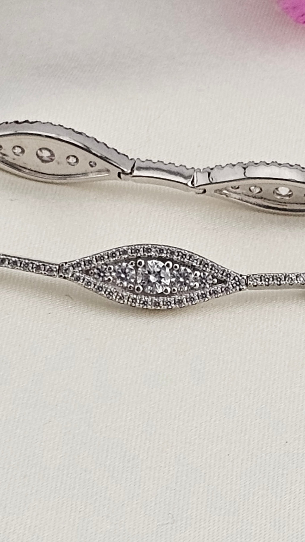 925 Sterling Silver Sparkle Link Bracelet set with CZ , 18 cm