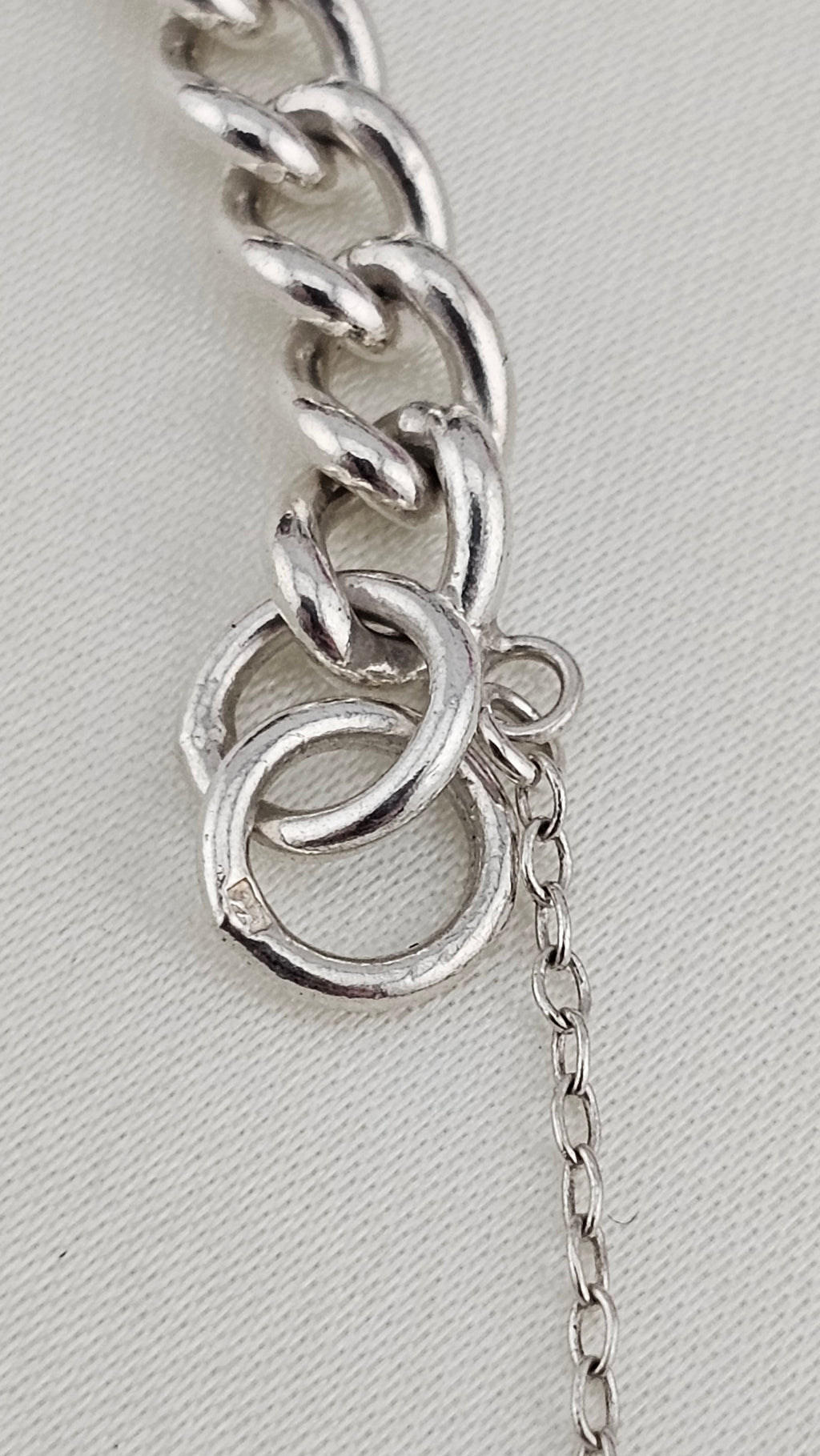 Vintage 925 Sterling Silver curb link hear padlock Bracelet 17cm