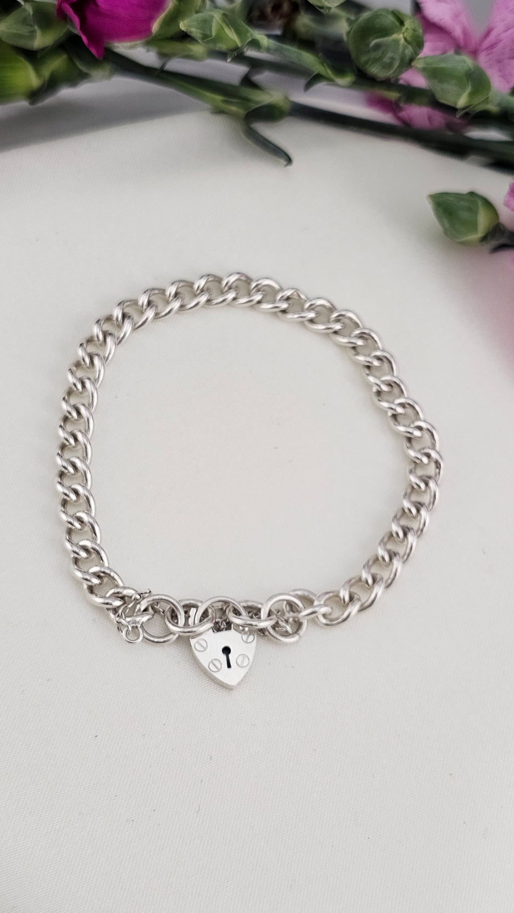 Vintage 925 Sterling Silver curb link hear padlock Bracelet 17cm
