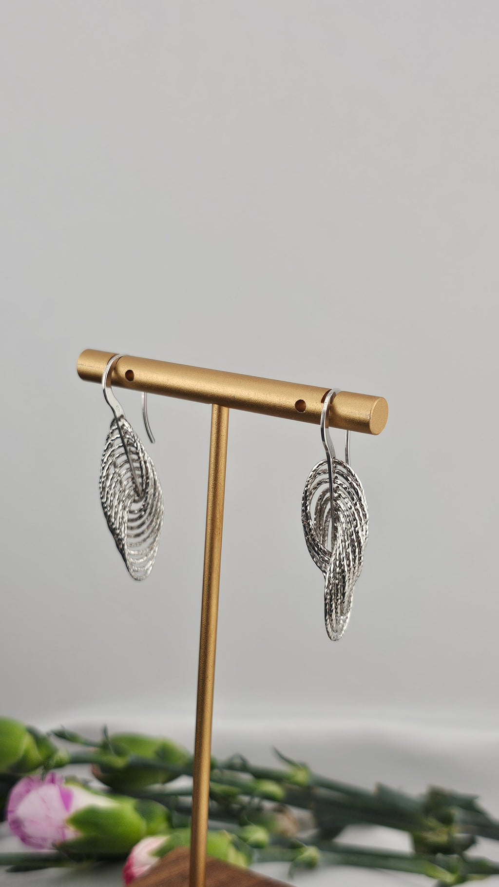 925 Sterling Silver Interlocked Oval Diamond Cut Dangle earrings