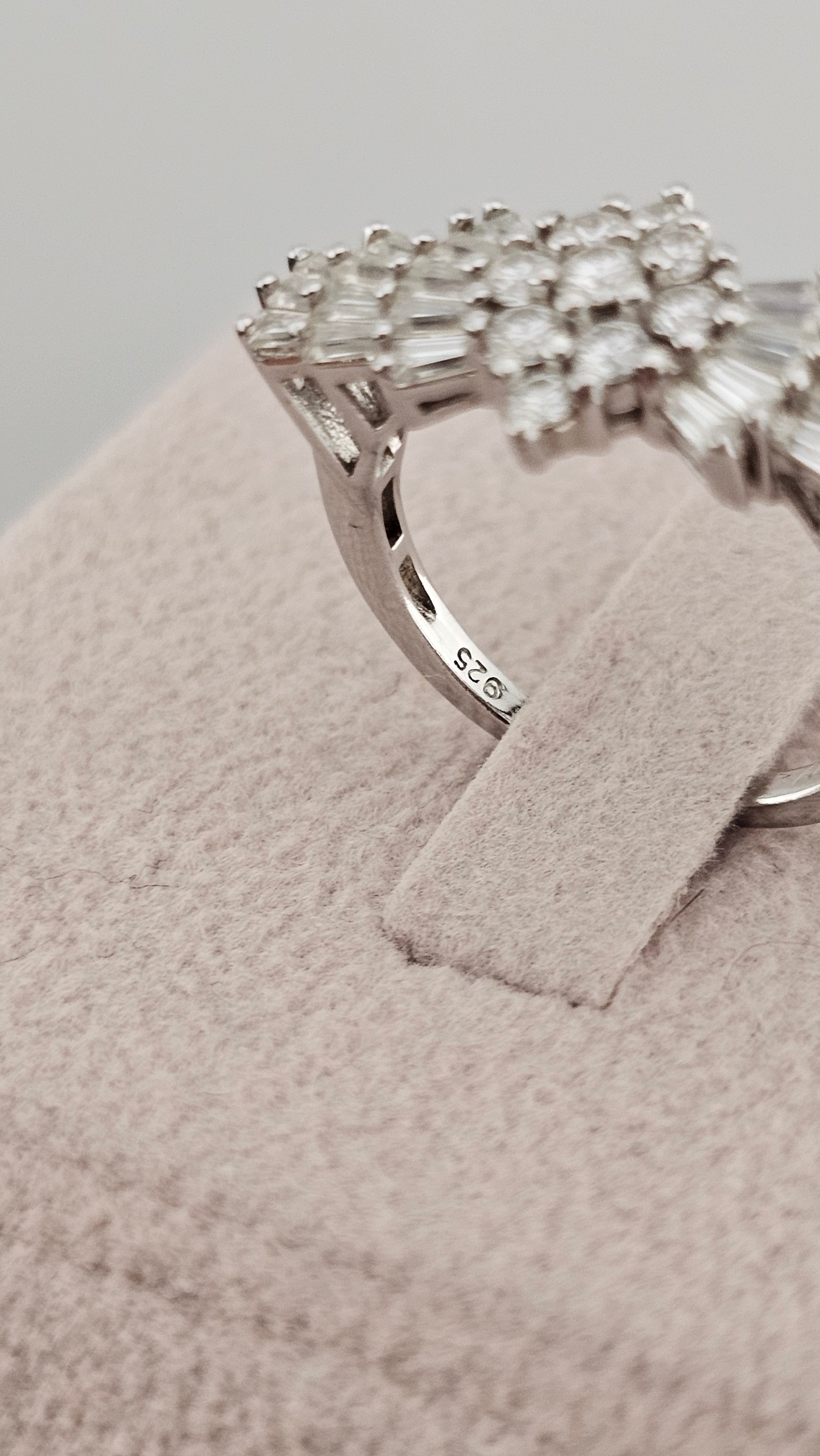 Moissanite Ballerina Ring in Platinum Plated Sterling Silver 1.09 Ct, size L 1/2