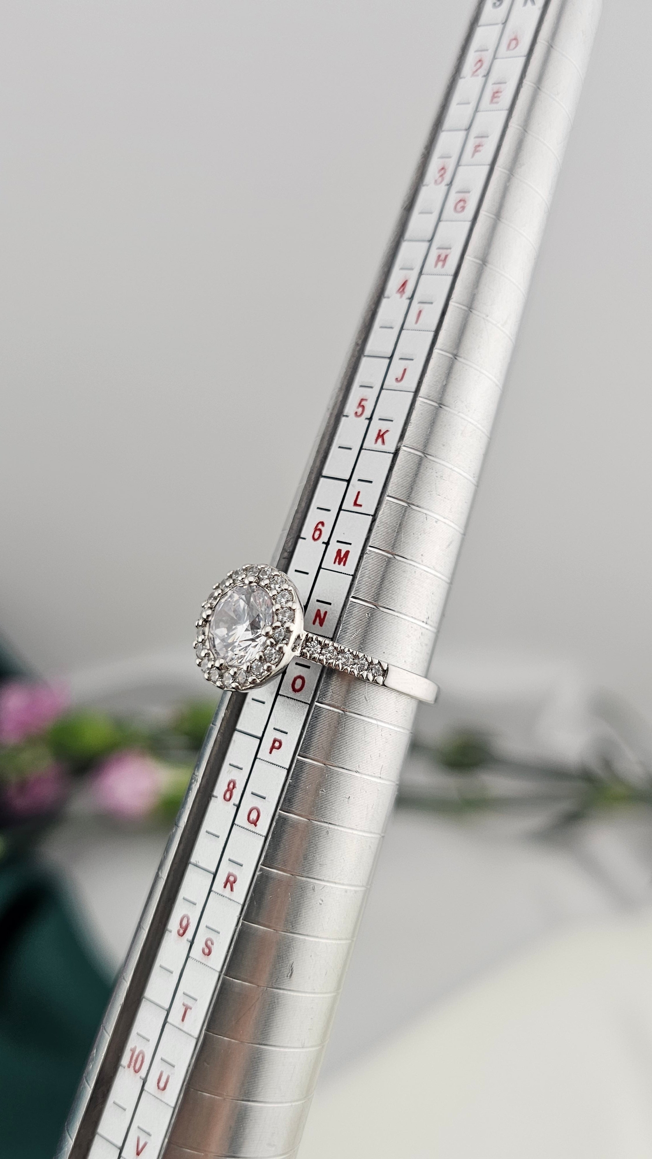 925 Sterling Silver Cubic Zirconia Round Halo Ring , size N