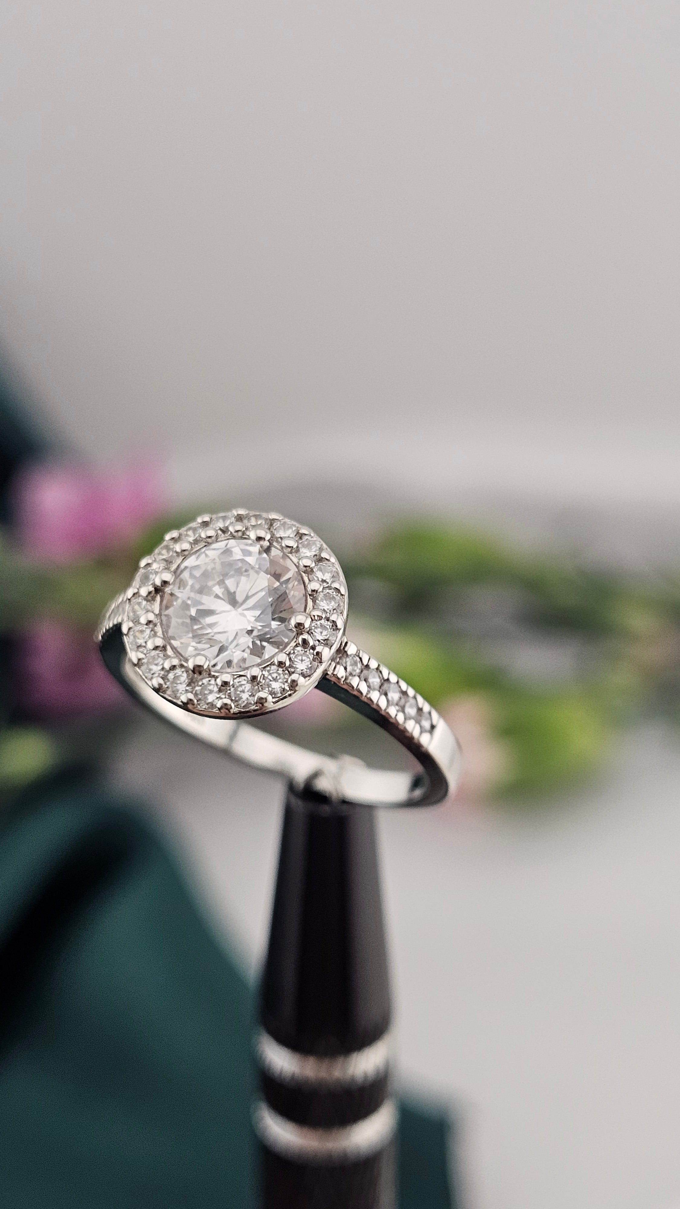 925 Sterling Silver Cubic Zirconia Round Halo Ring , size N