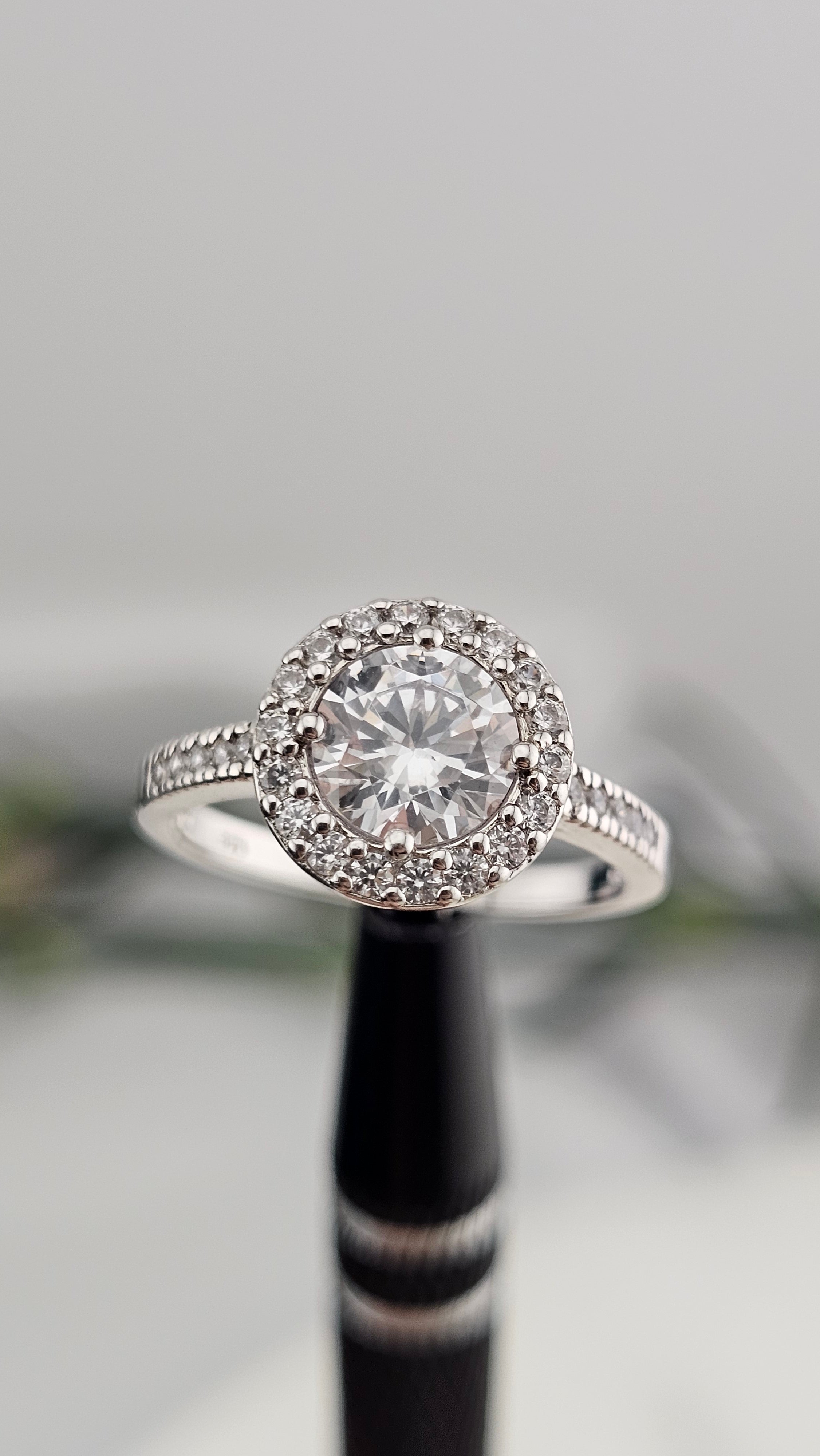 925 Sterling Silver Cubic Zirconia Round Halo Ring , size N