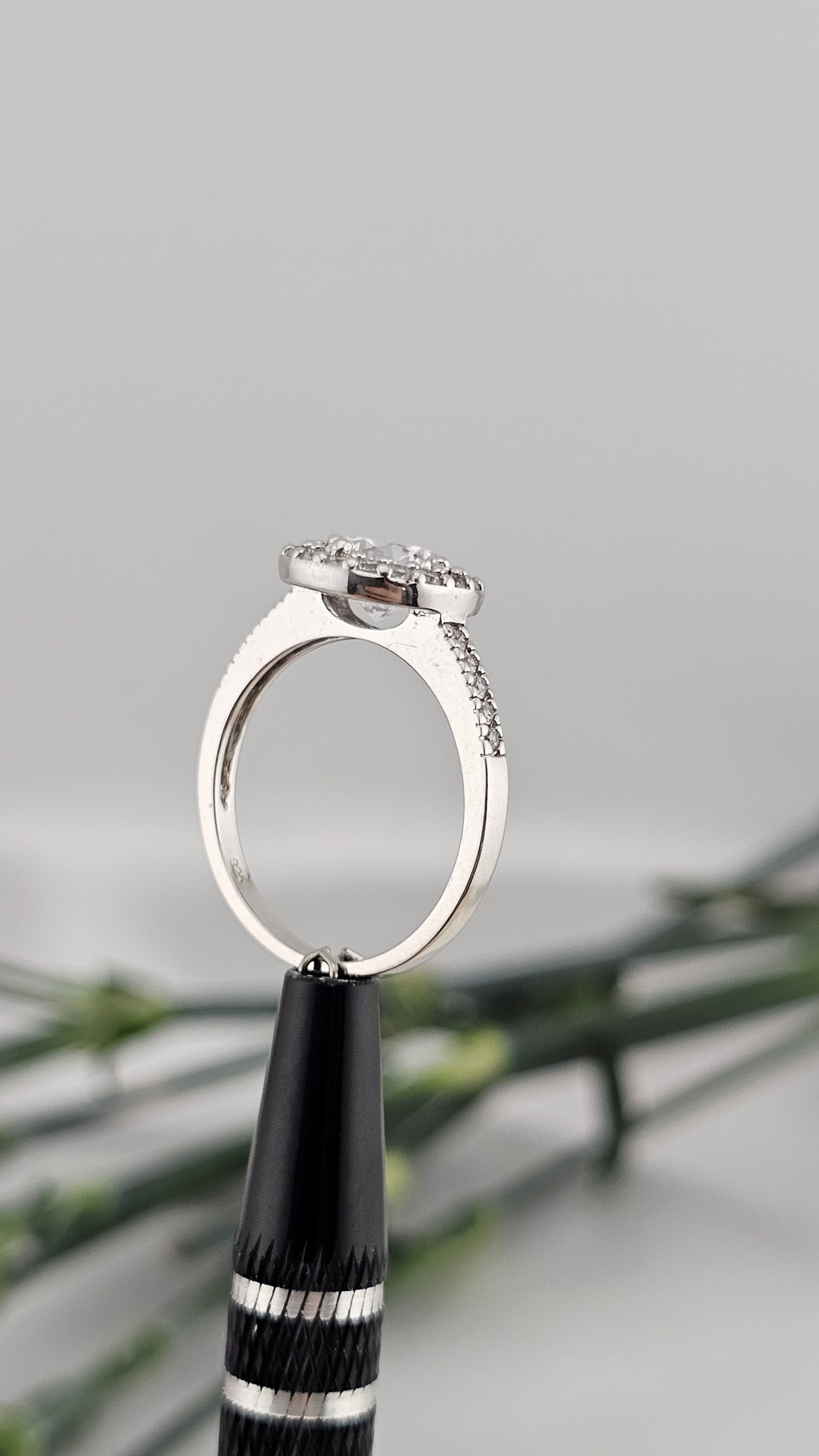 925 Sterling Silver Cubic Zirconia Round Halo Ring , size N