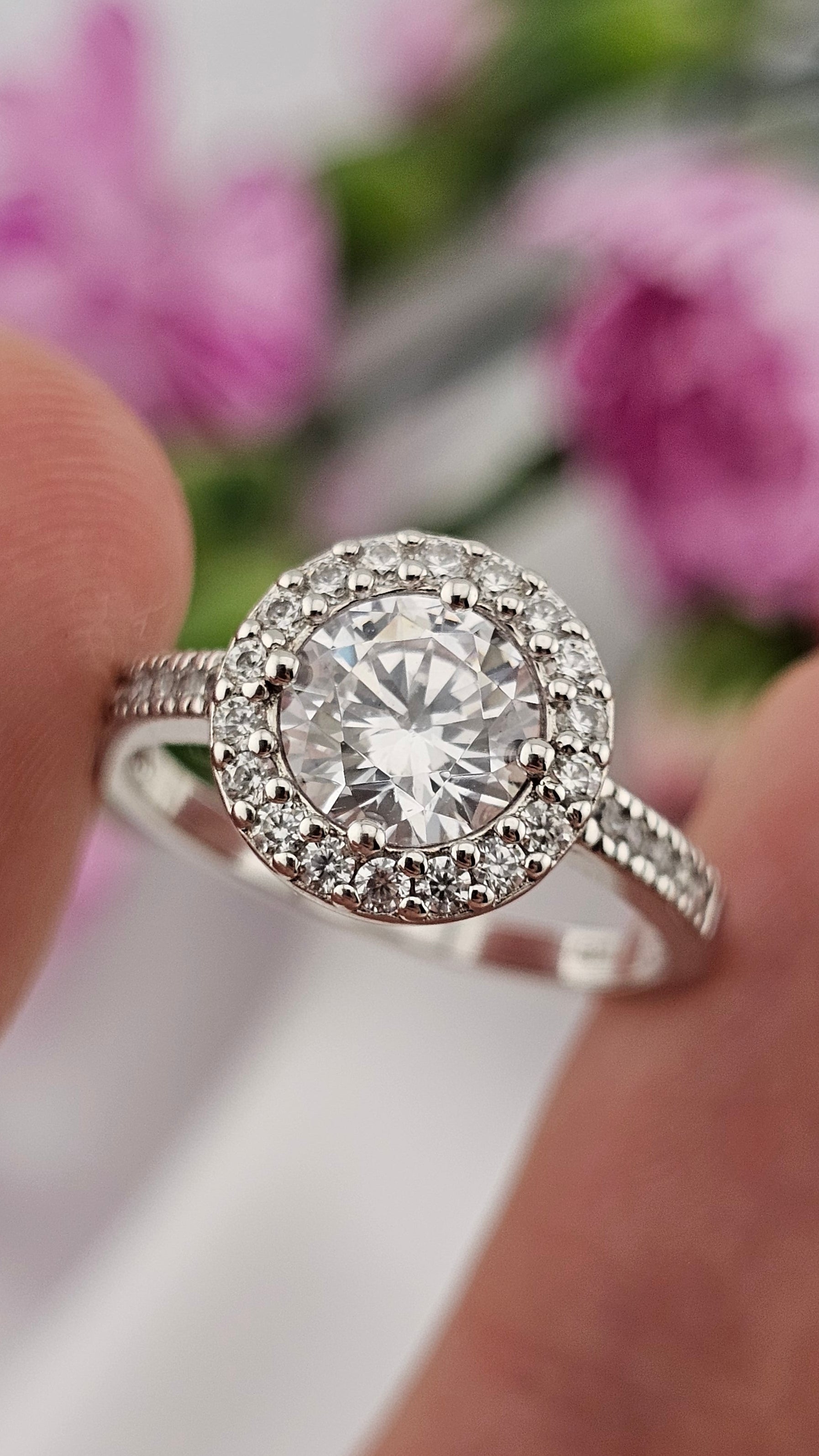 925 Sterling Silver Cubic Zirconia Round Halo Ring , size N