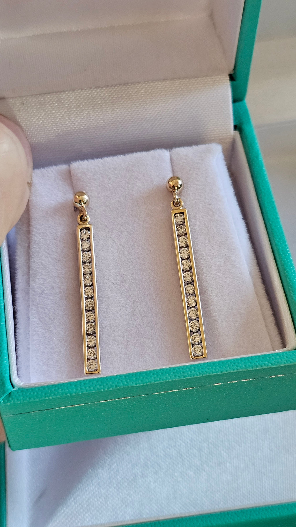 9ct Gold Cubic Zirconia Bar Earrings ,30mm drop