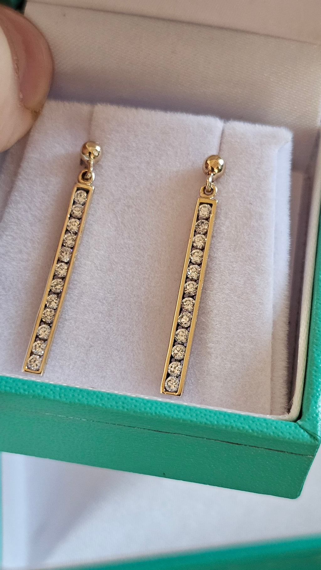 9ct Gold Cubic Zirconia Bar Earrings ,30mm drop