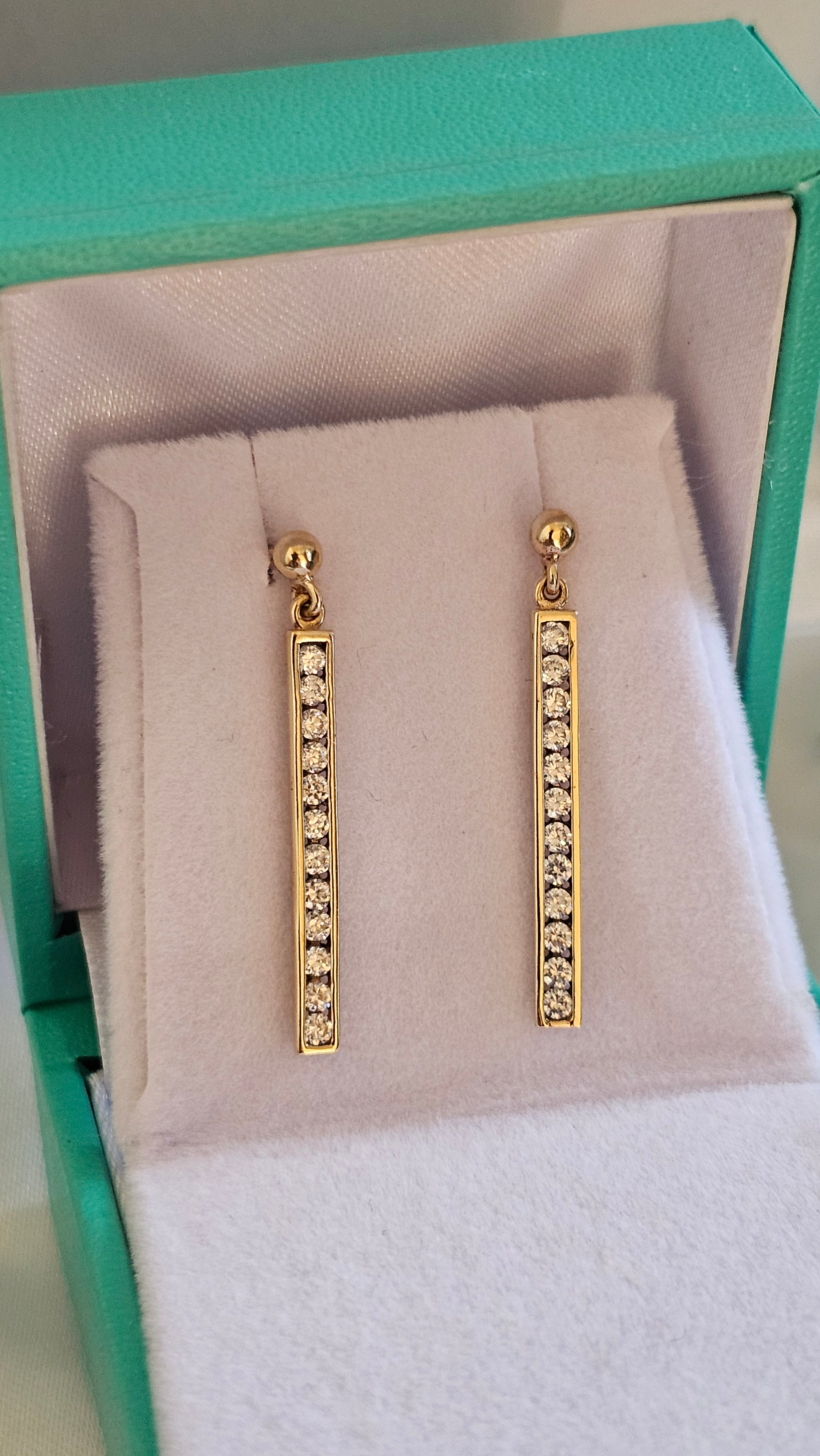 9ct Gold Cubic Zirconia Bar Earrings ,30mm drop