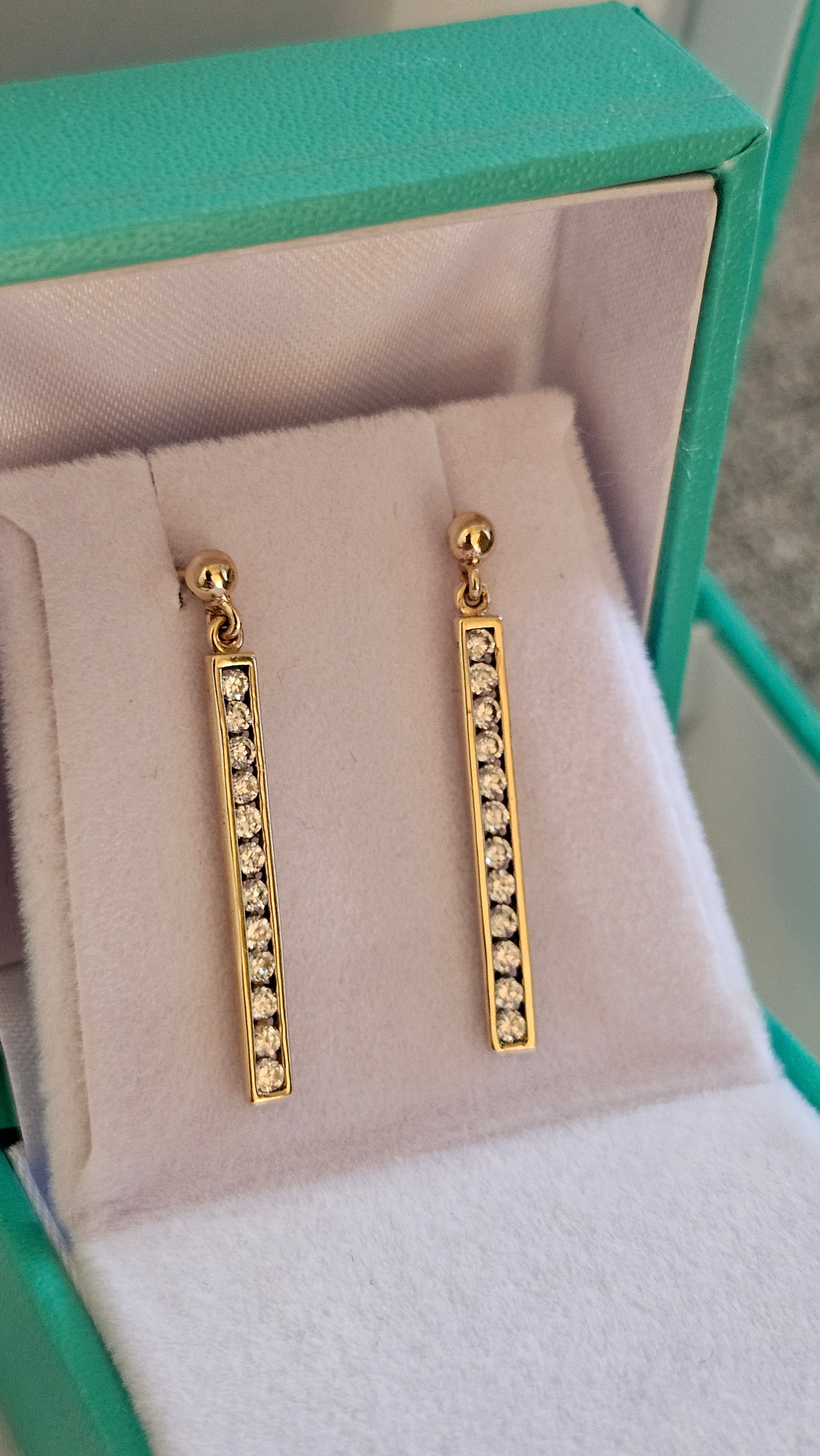 9ct Gold Cubic Zirconia Bar Earrings ,30mm drop