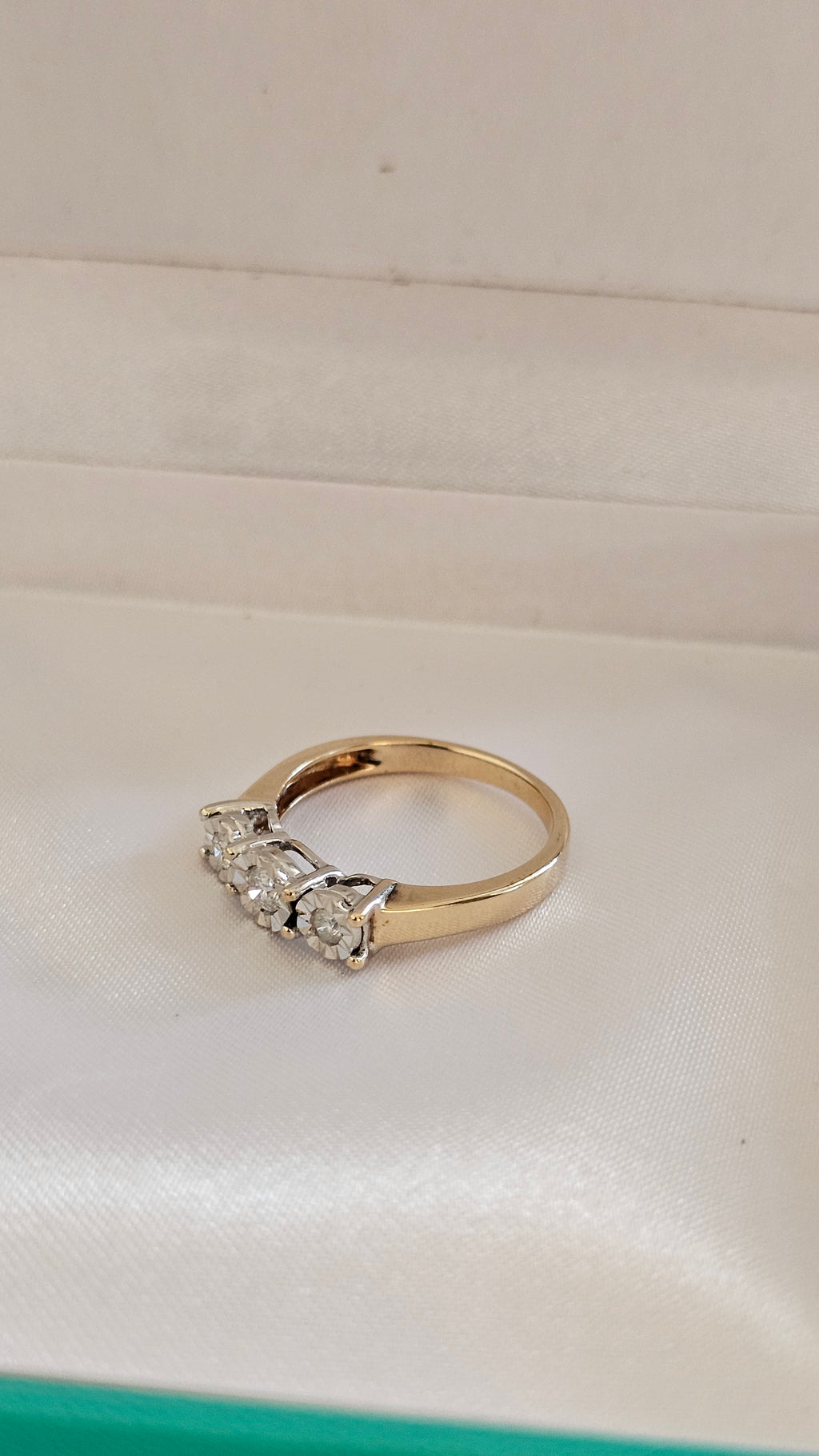 9ct Yellow Gold 0.25ct Natural Diamond Trilogy Ring , size N 1/2