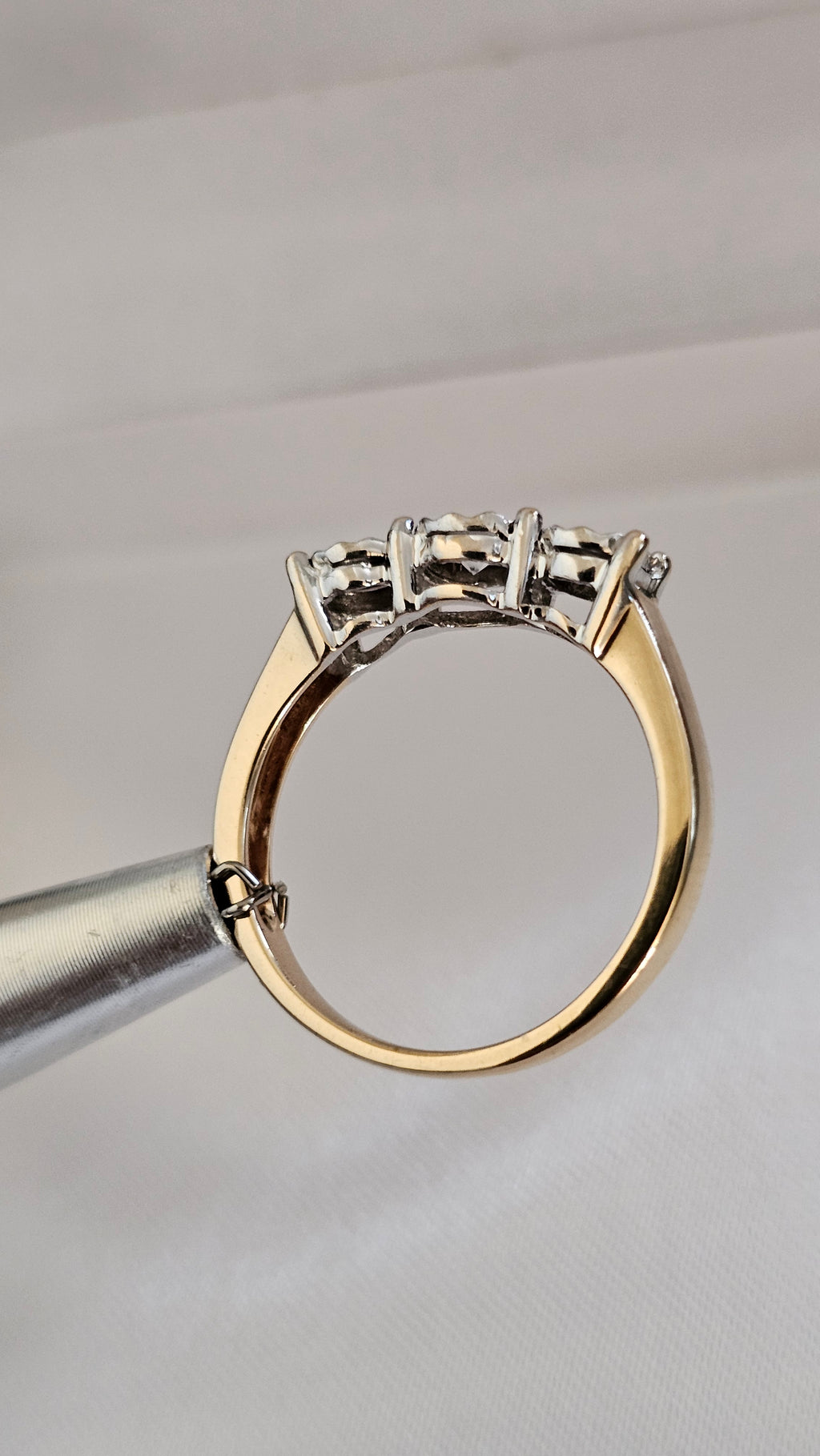 9ct Yellow Gold 0.25ct Natural Diamond Trilogy Ring , size N 1/2