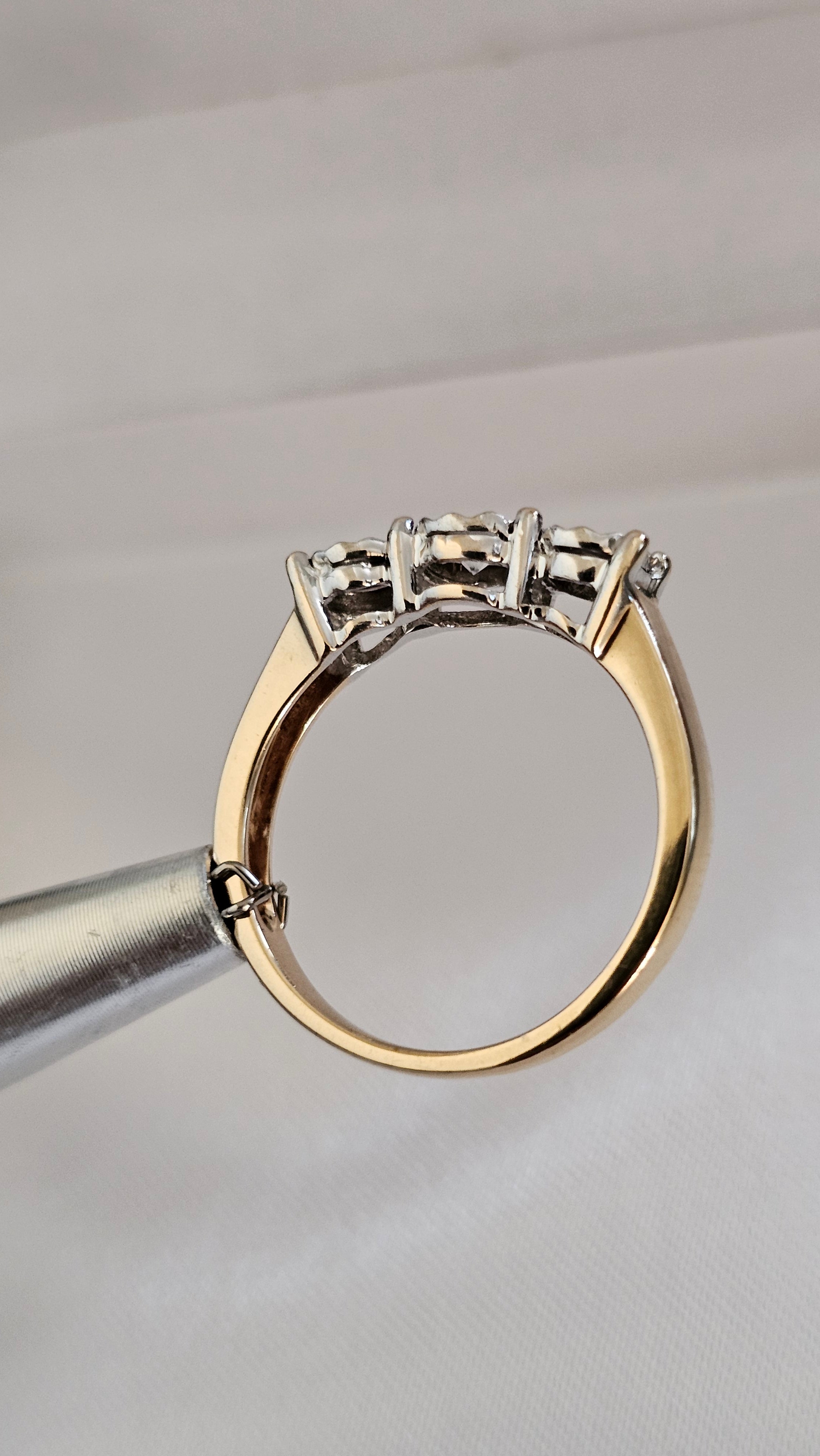 9ct Yellow Gold 0.25ct Natural Diamond Trilogy Ring , size N 1/2