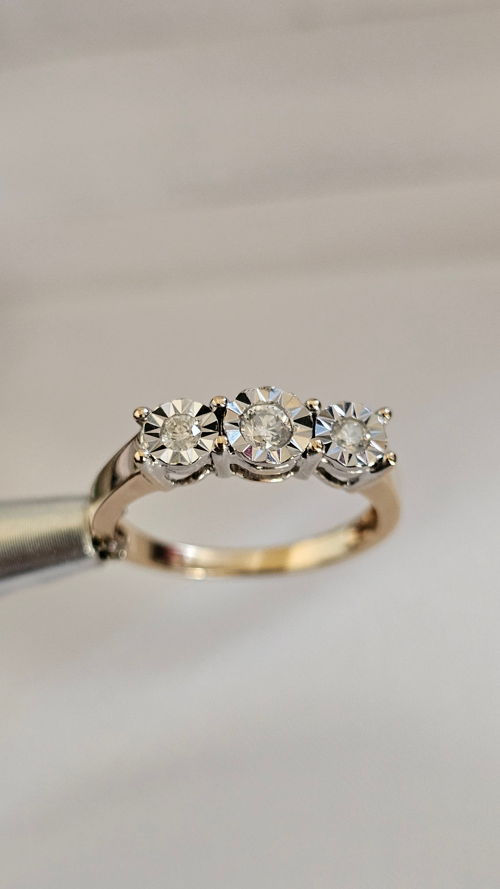 9ct Yellow Gold 0.25ct Natural Diamond Trilogy Ring , size N 1/2