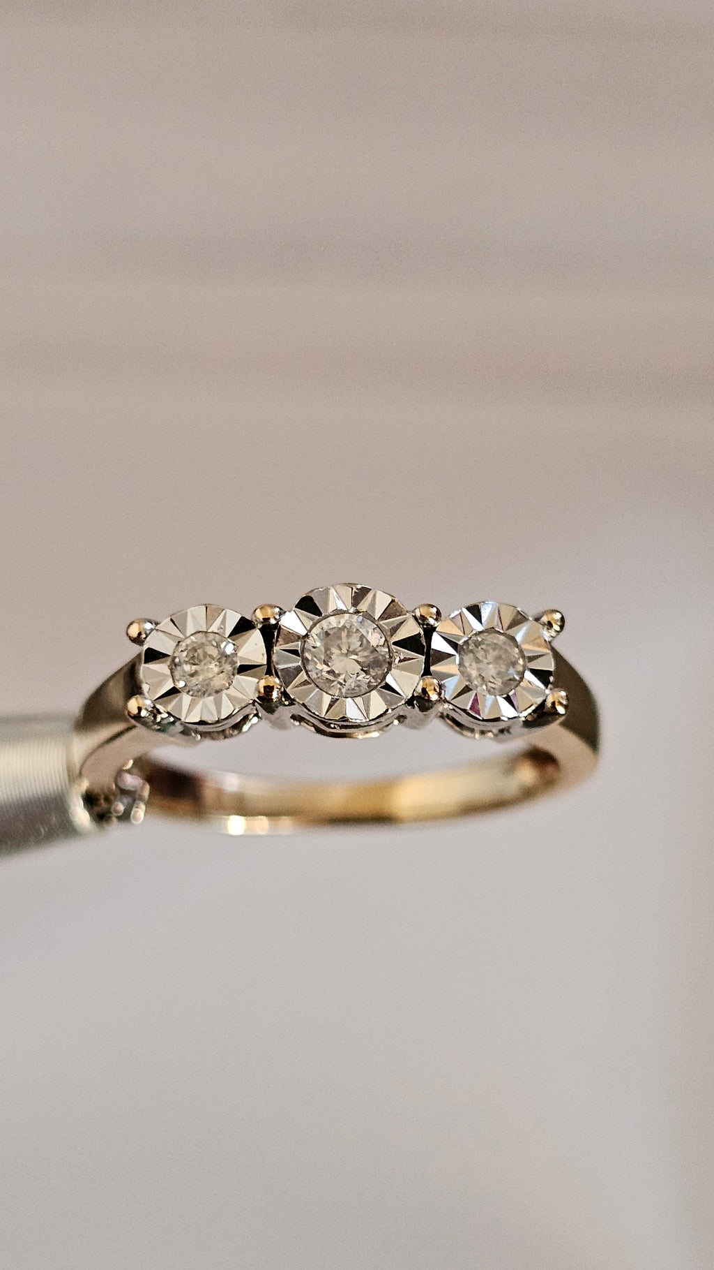 9ct Yellow Gold 0.25ct Natural Diamond Trilogy Ring , size N 1/2