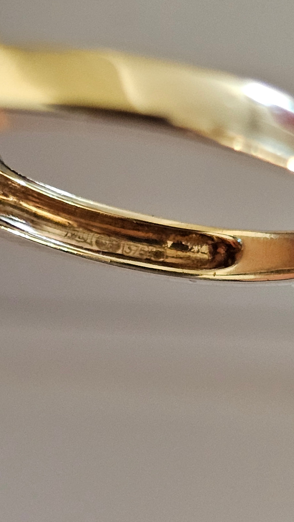 9ct Yellow Gold 0.25ct Natural Diamond Trilogy Ring , size N 1/2