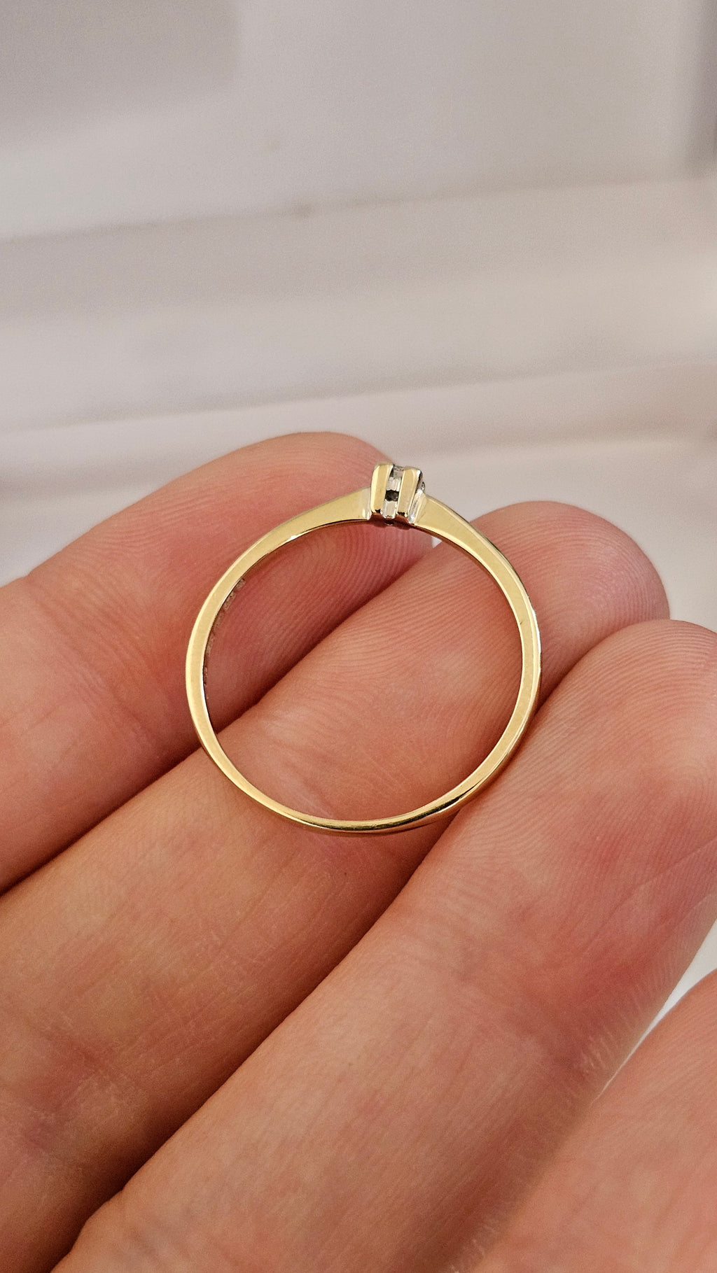 9ct Yellow Gold 0.10ct Natural Diamond Solitaire Ring – Size U