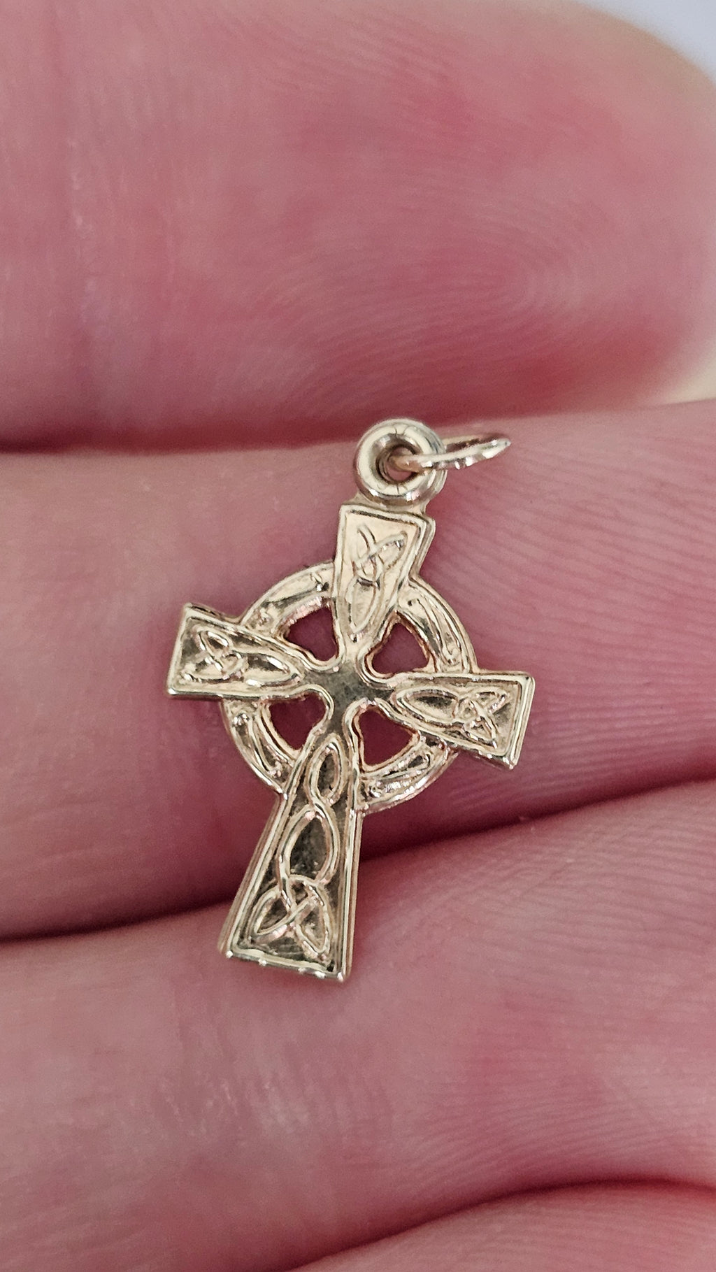 9ct Yellow gold Dainty embossed Celtic cross pendant