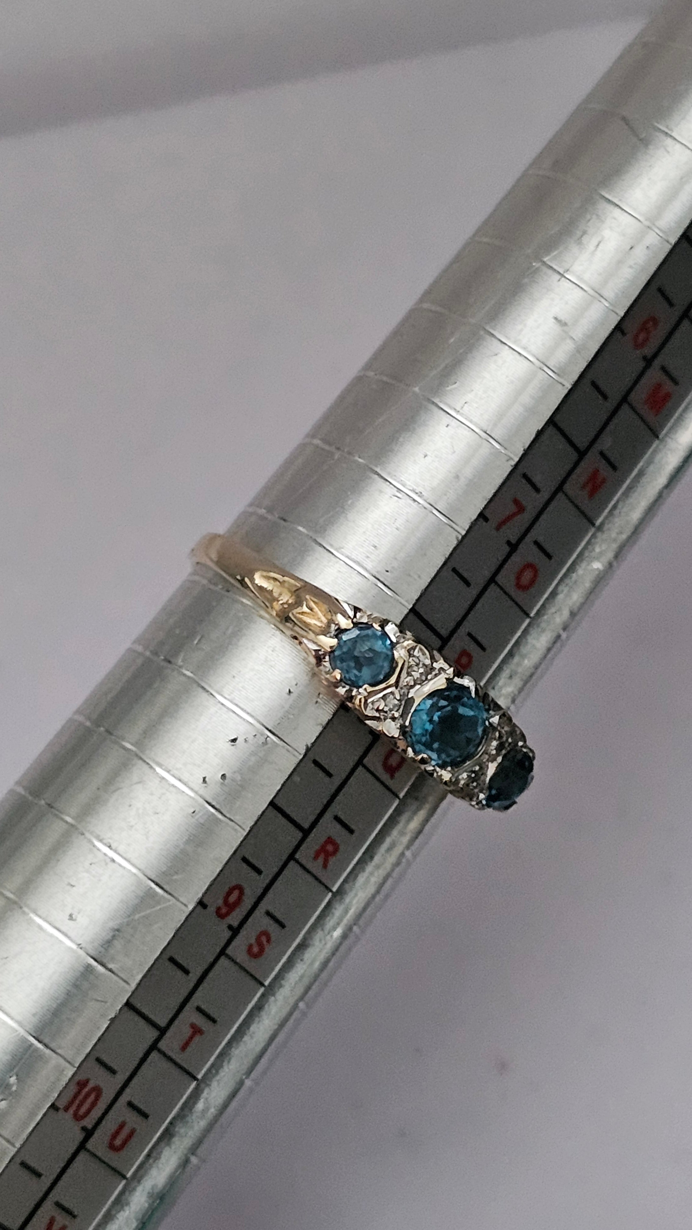 Vintage 9ct Yellow Gold set with Natural Blue Topaz and Diamond Ring, size P 1/2