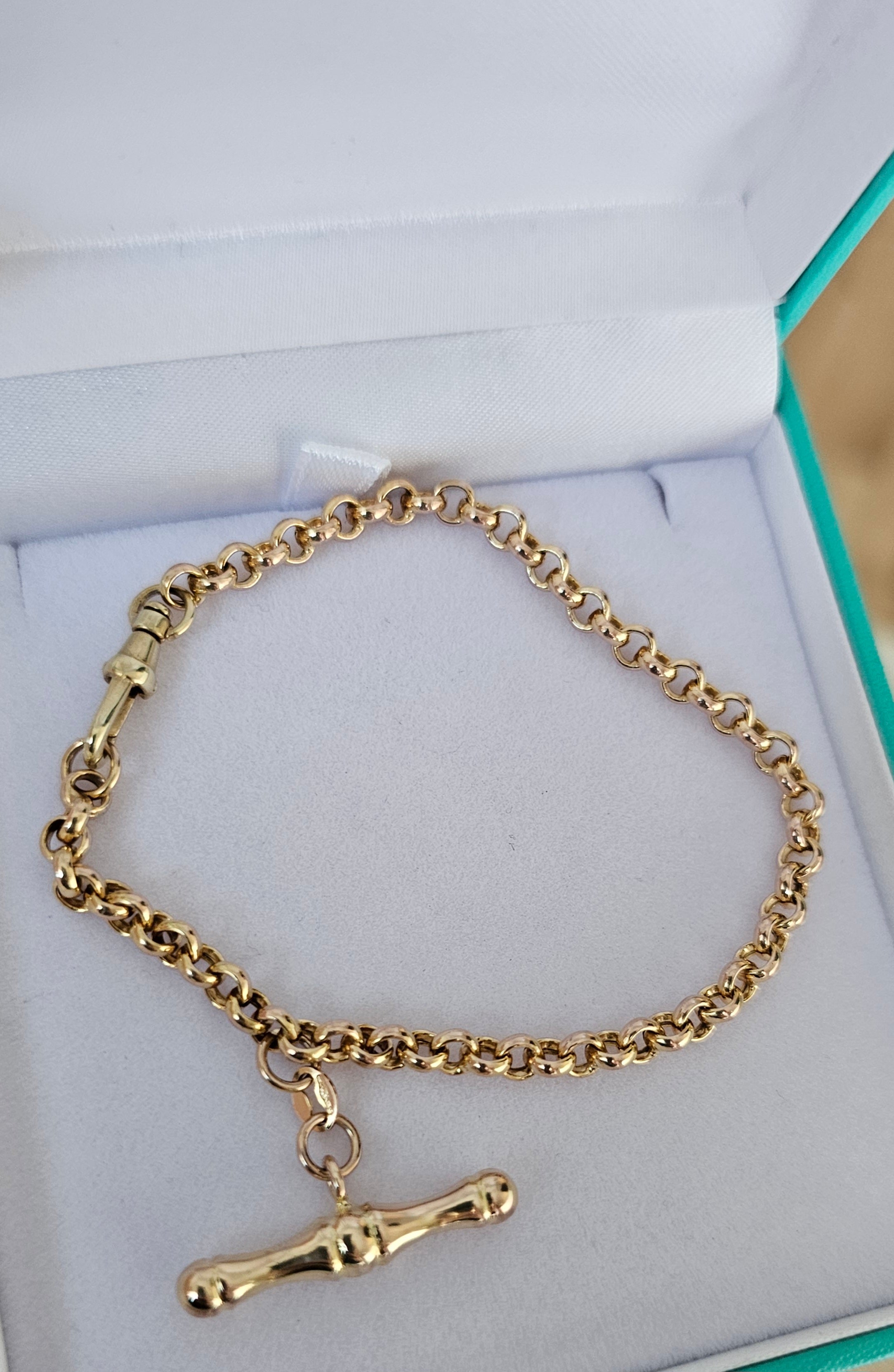 9ct Yellow Gold Albert-Style T-Bar Bracelet , length 18.5cm