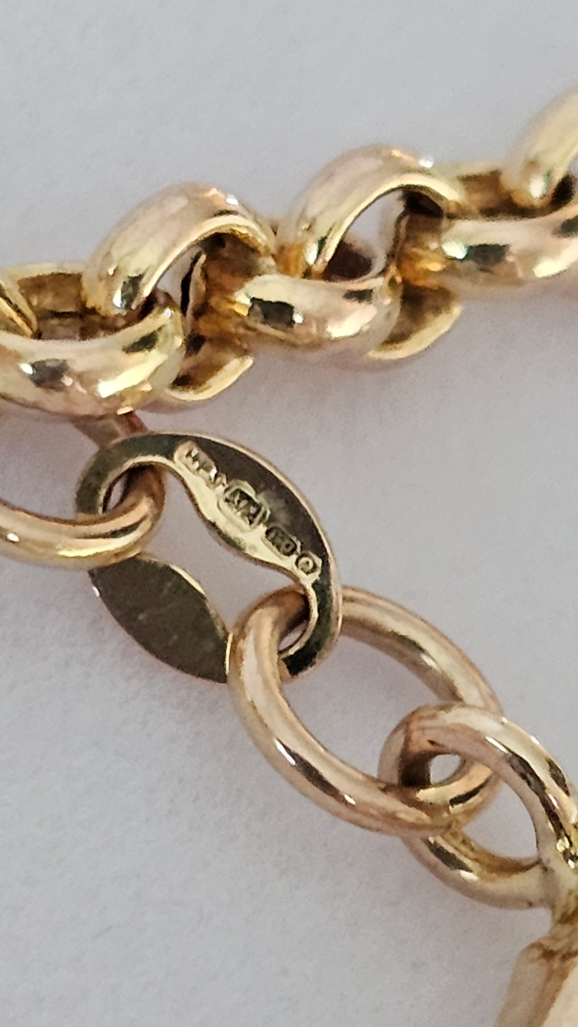 9ct Yellow Gold Albert-Style T-Bar Bracelet , length 18.5cm