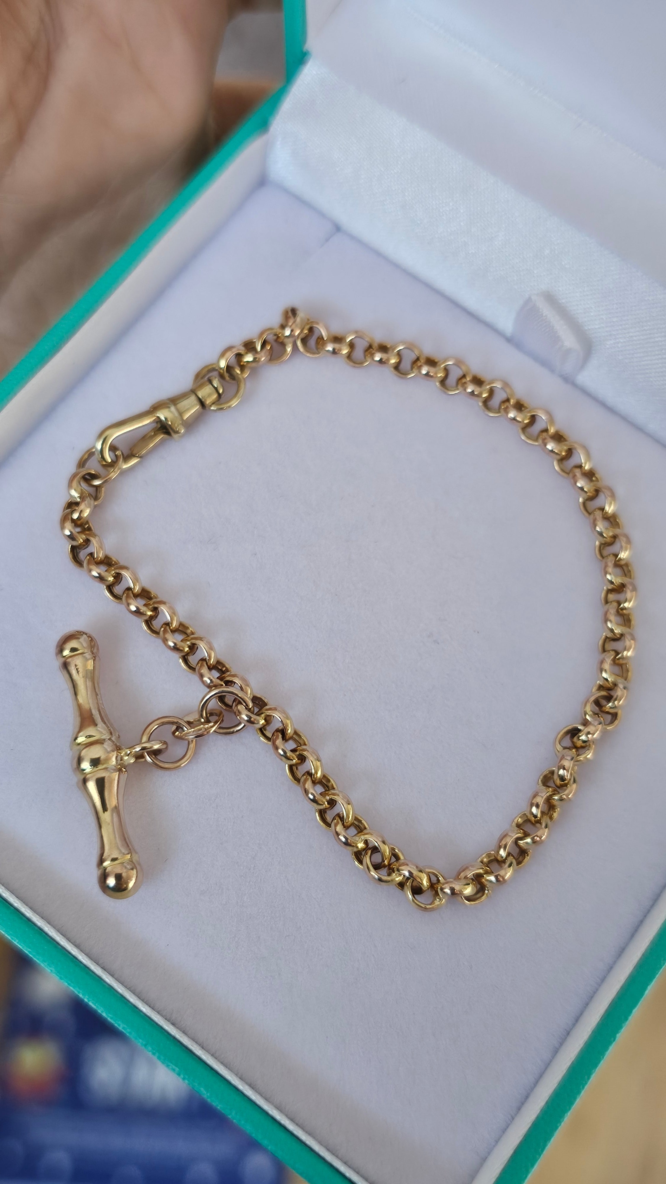 9ct Yellow Gold Albert-Style T-Bar Bracelet , length 18.5cm