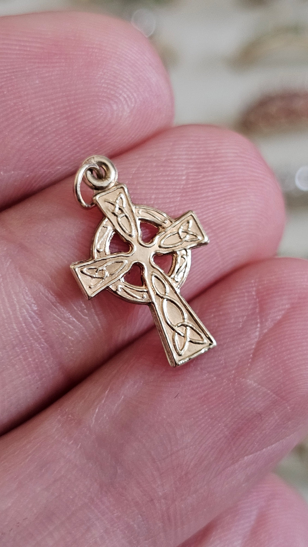 9ct Yellow gold Dainty embossed Celtic cross pendant