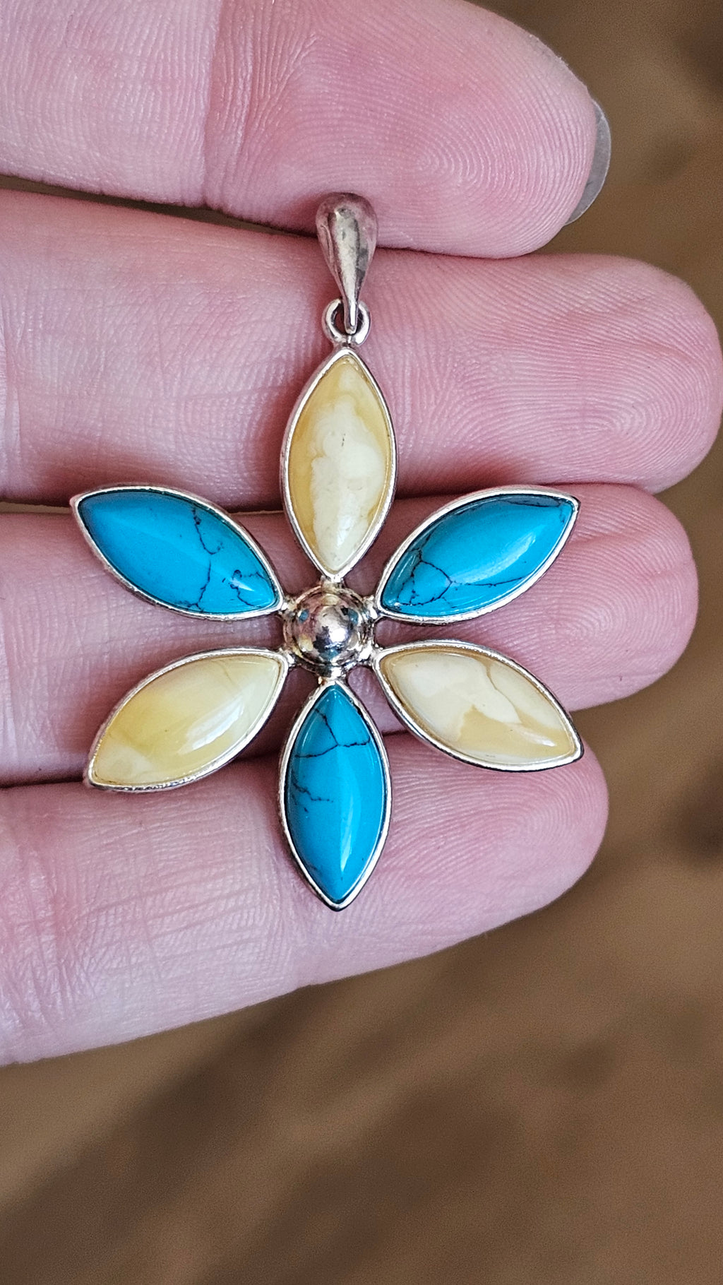 Vintage 925 Silver Turquoise & Butterscotch Amber Flower Pendant