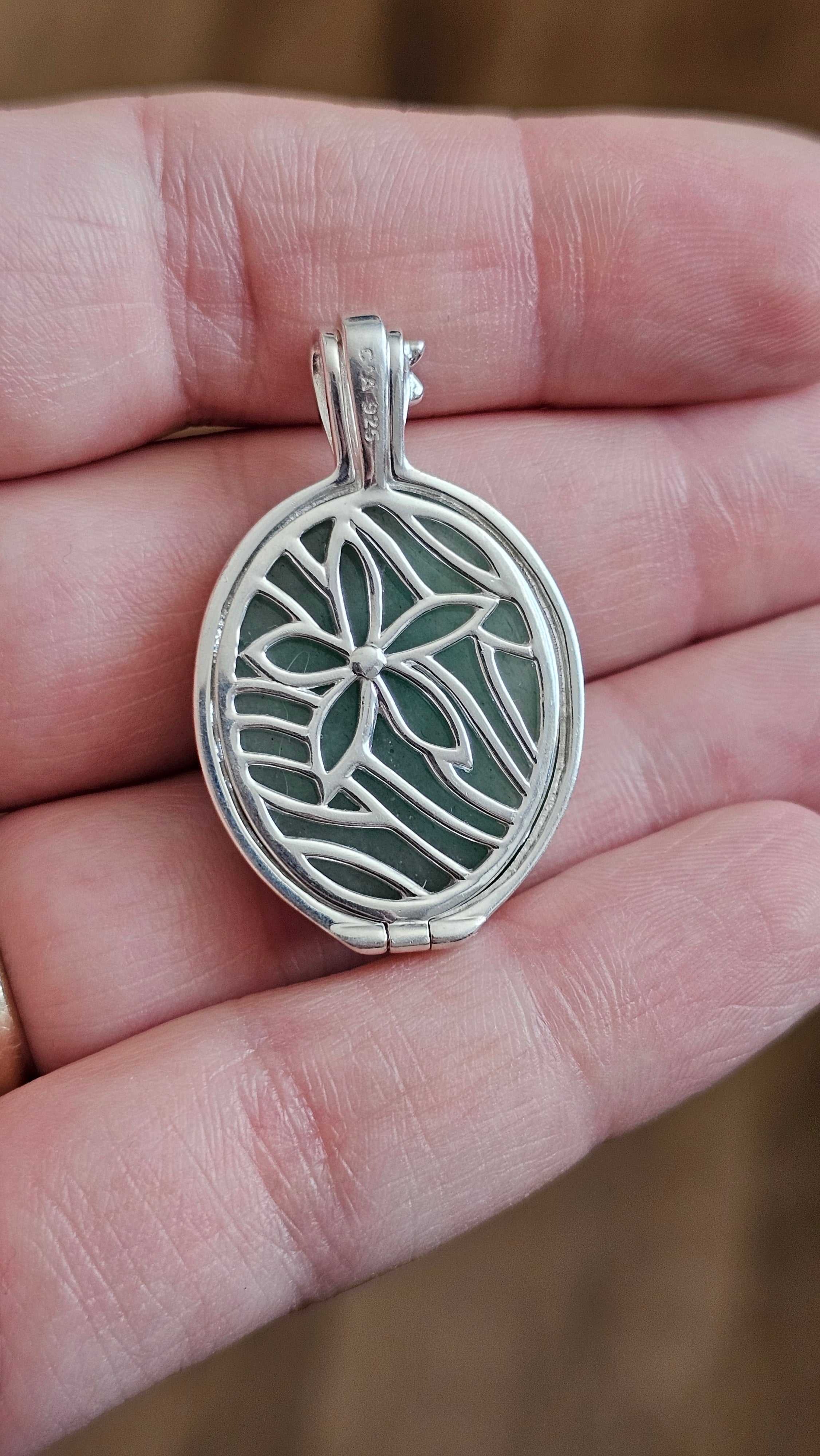 925 Sterling Silver Floral Cage Locket Pendant with Interchangeable Green Jade