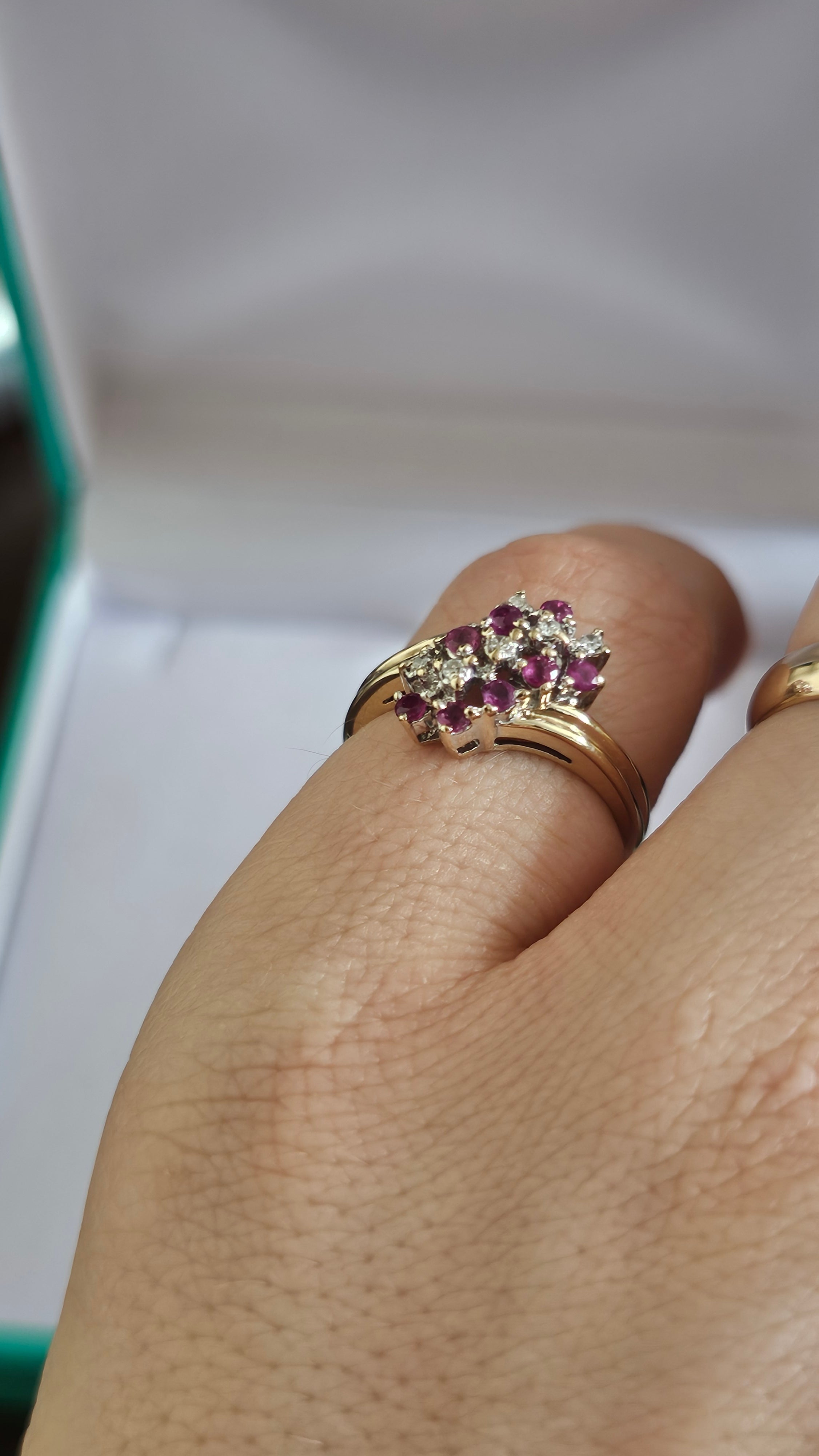 Vintage 9ct Yellow Gold Ruby & Diamond Accent Cluster Ring – UK Size M 1/2
