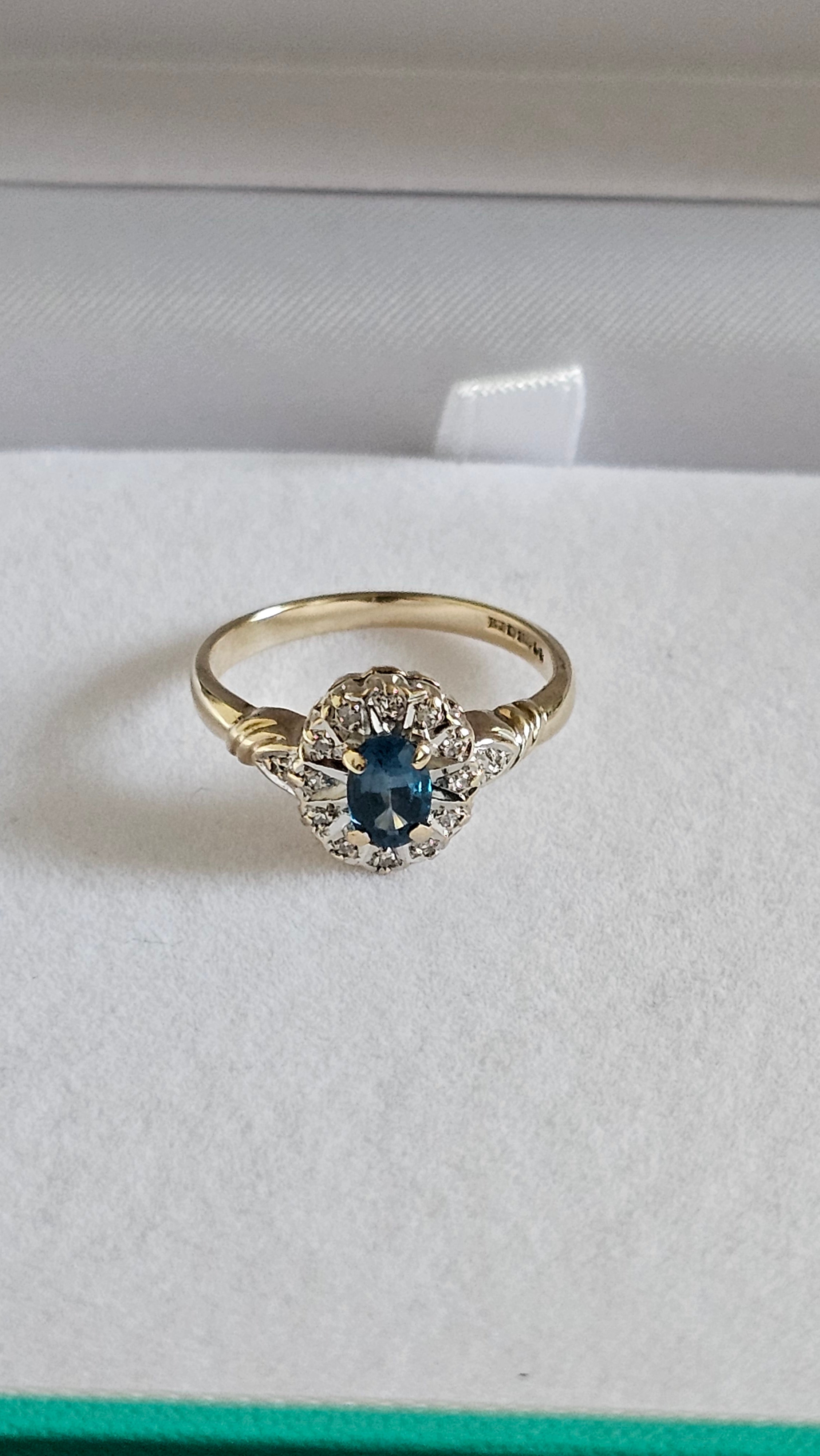 Vintage 9ct Yellow Gold Natural London Blue Topaz & Diamond Cluster Ring – Size M