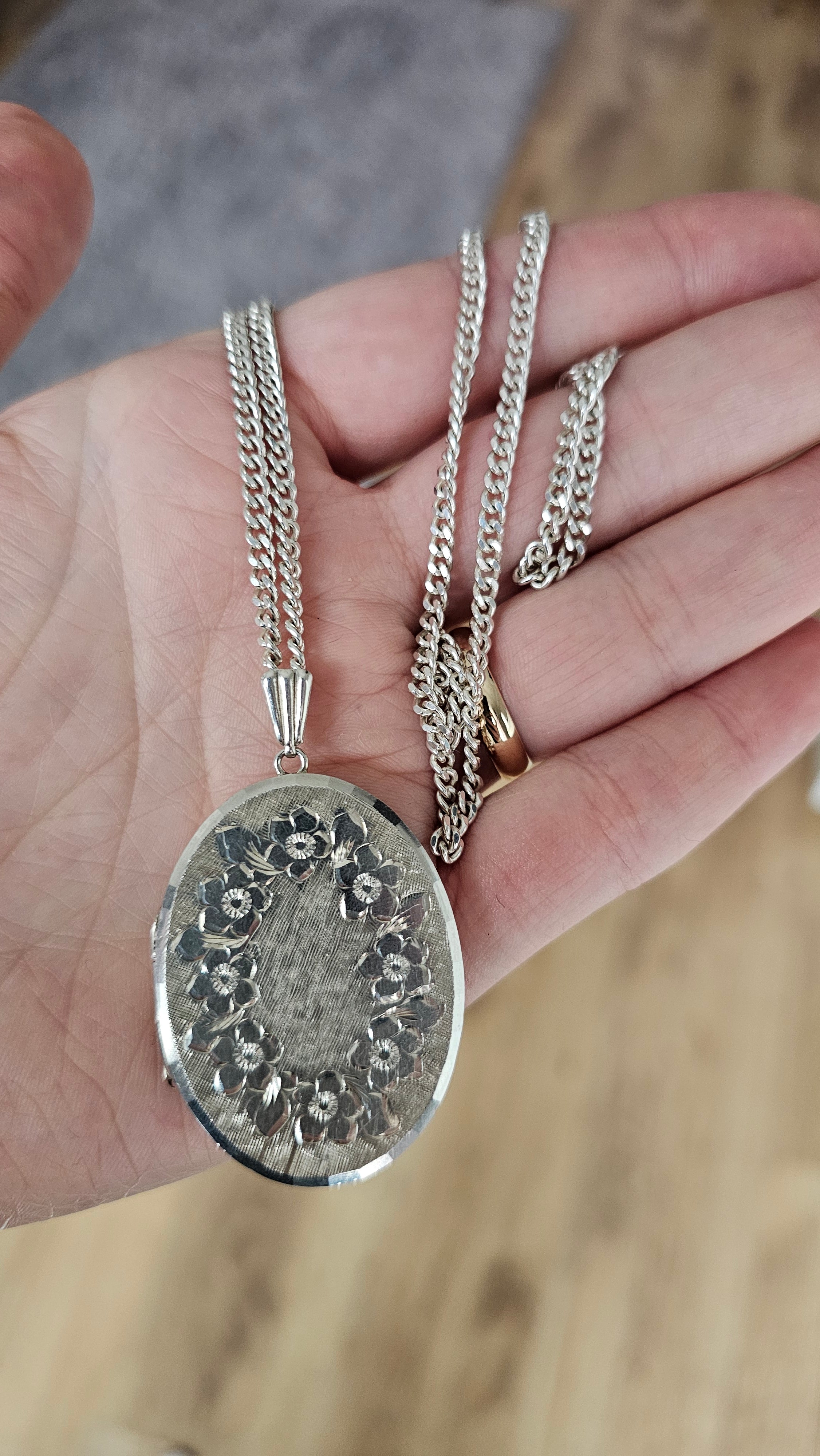 Large Vintage Georg Jensen Solid Sterling Silver Floral Locket & Curb Chain (32.1g)