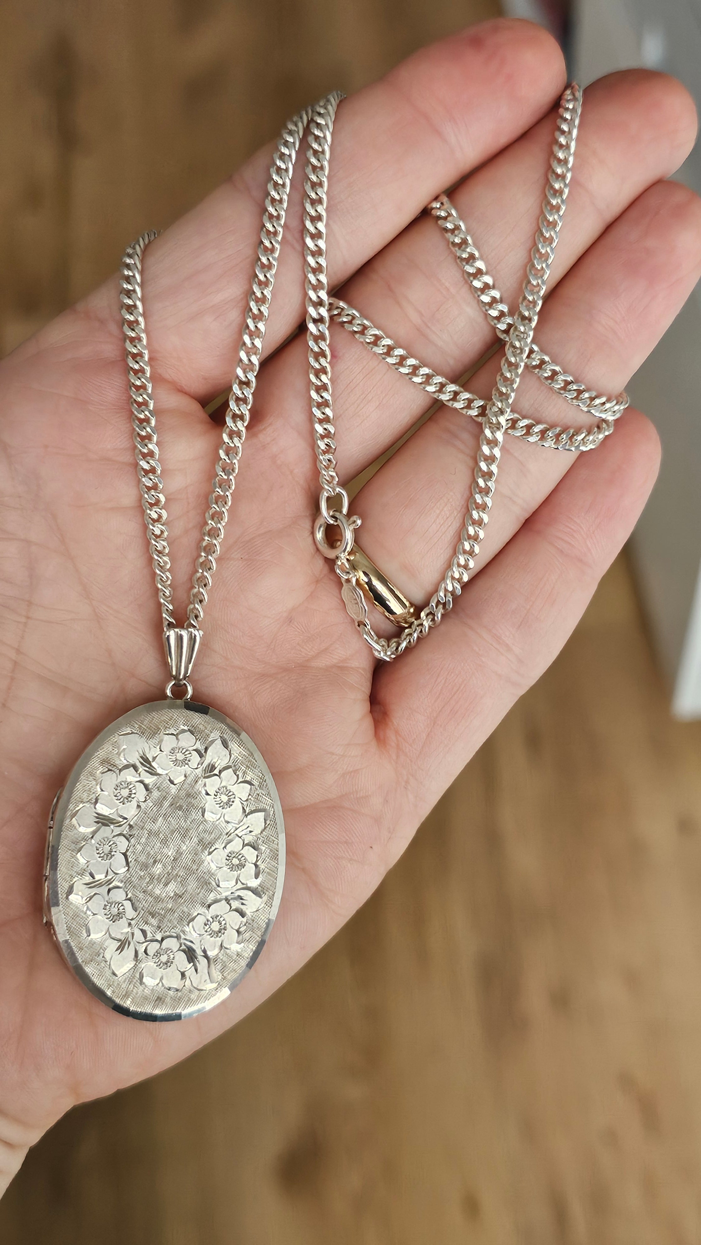 Large Vintage Georg Jensen Solid Sterling Silver Floral Locket & Curb Chain (32.1g)