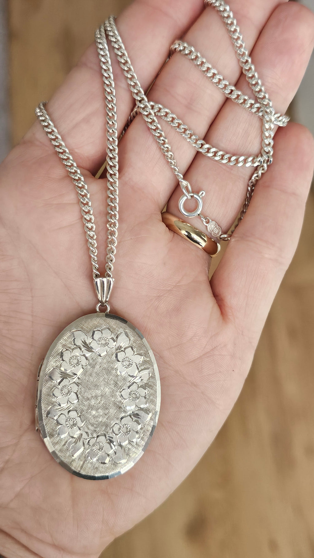 Large Vintage Georg Jensen Solid Sterling Silver Floral Locket & Curb Chain (32.1g)