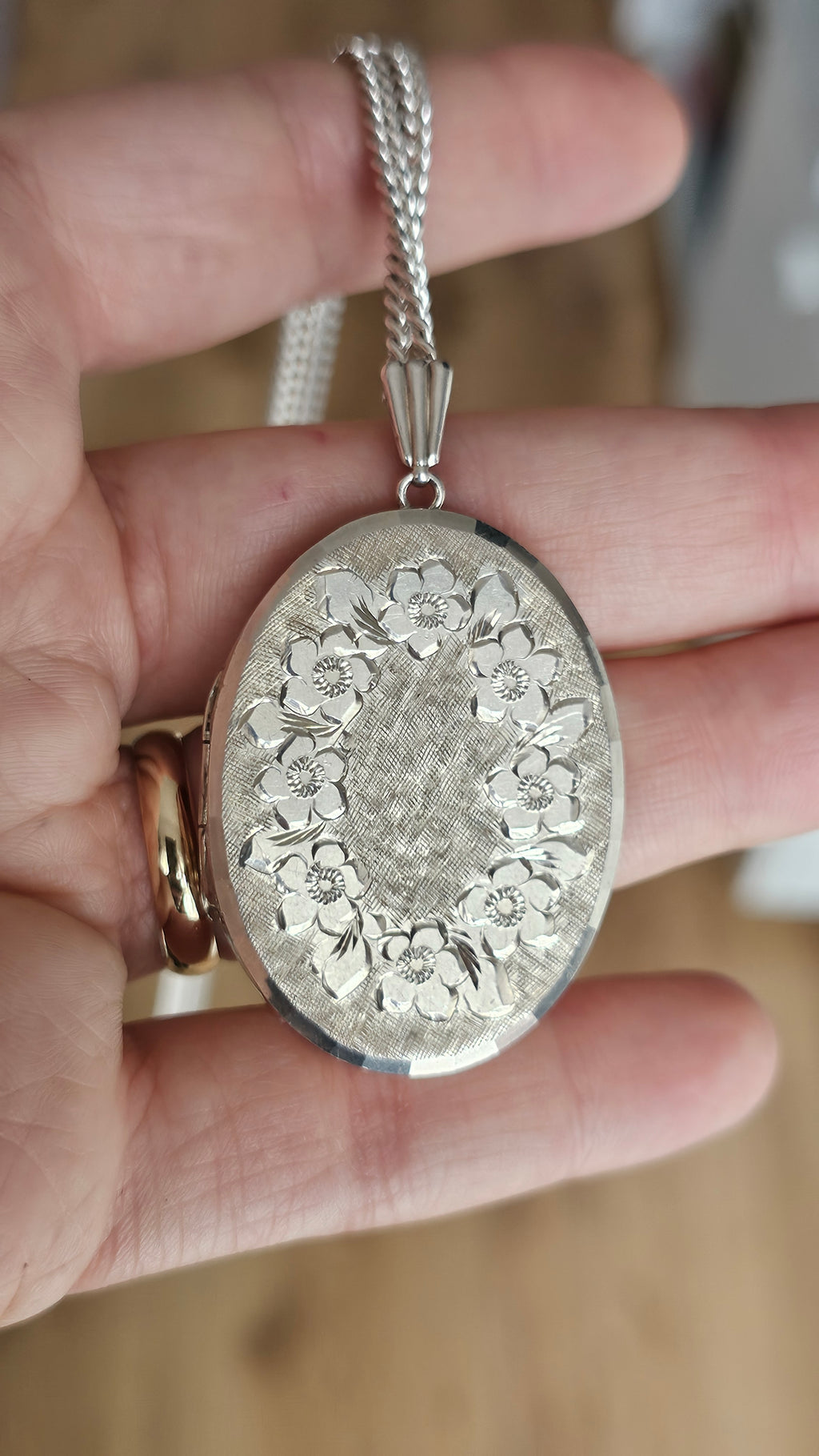 Large Vintage Georg Jensen Solid Sterling Silver Floral Locket & Curb Chain (32.1g)