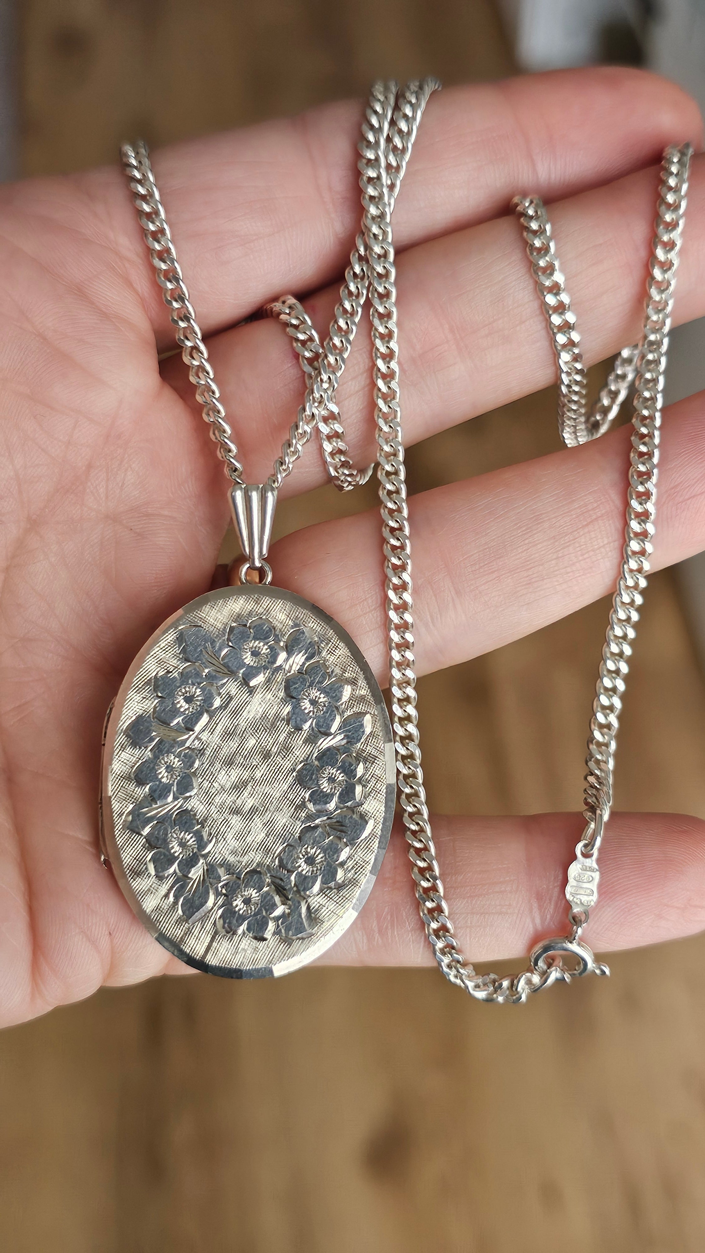 Large Vintage Georg Jensen Solid Sterling Silver Floral Locket & Curb Chain (32.1g)