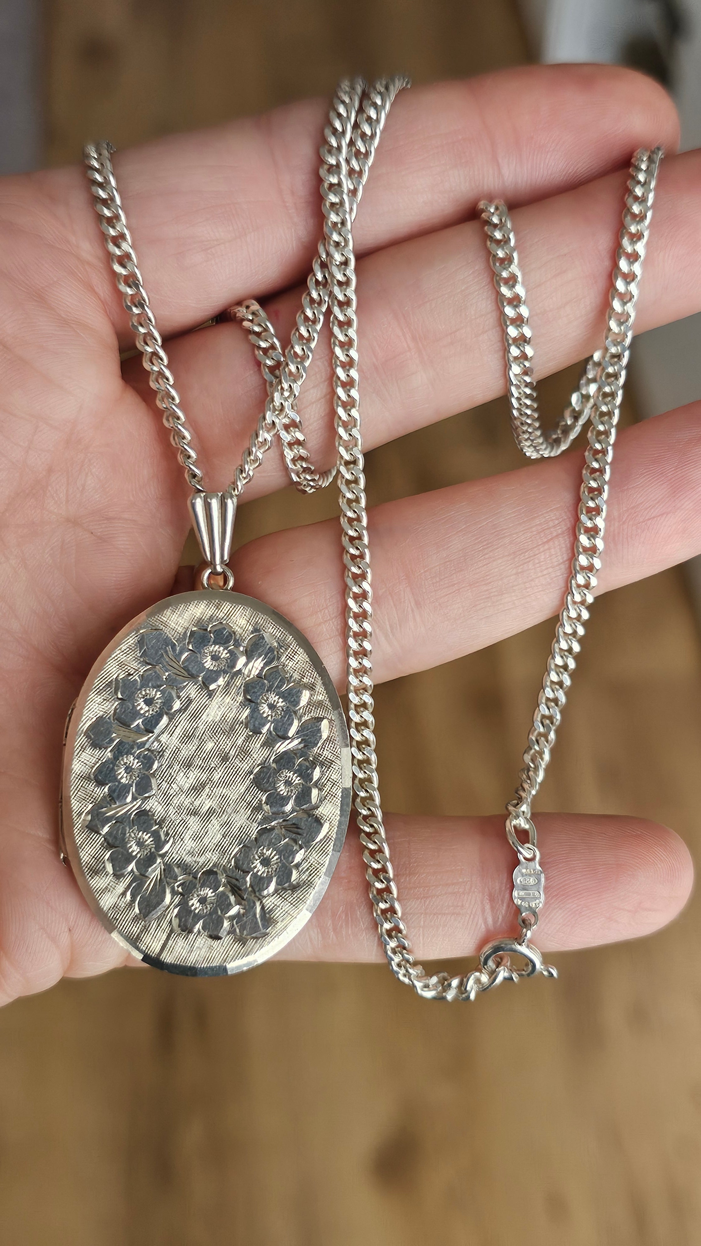 Large Vintage Georg Jensen Solid Sterling Silver Floral Locket & Curb Chain (32.1g)