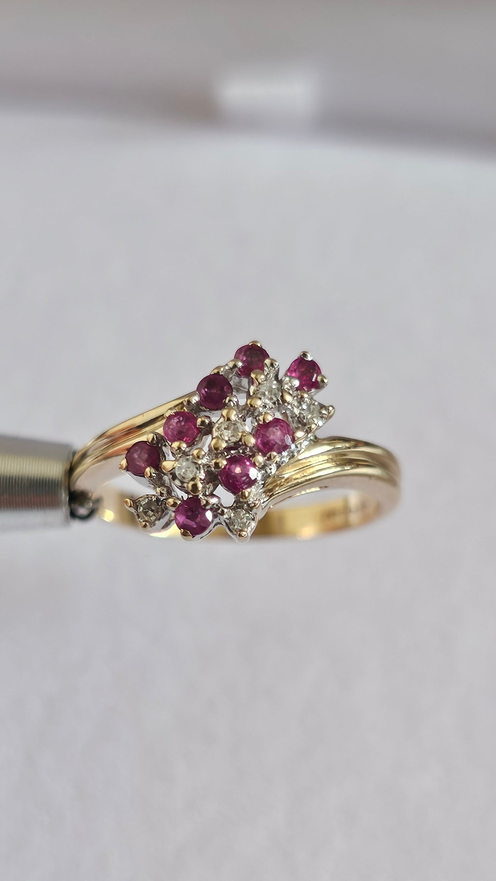 Vintage 9ct Yellow Gold Ruby & Diamond Accent Cluster Ring – UK Size M 1/2