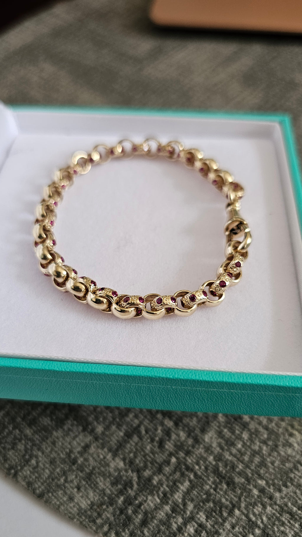 Solid 9ct Yellow Gold & Ruby Belcher Bracelet – Dog Clip Clasp (10.88g)