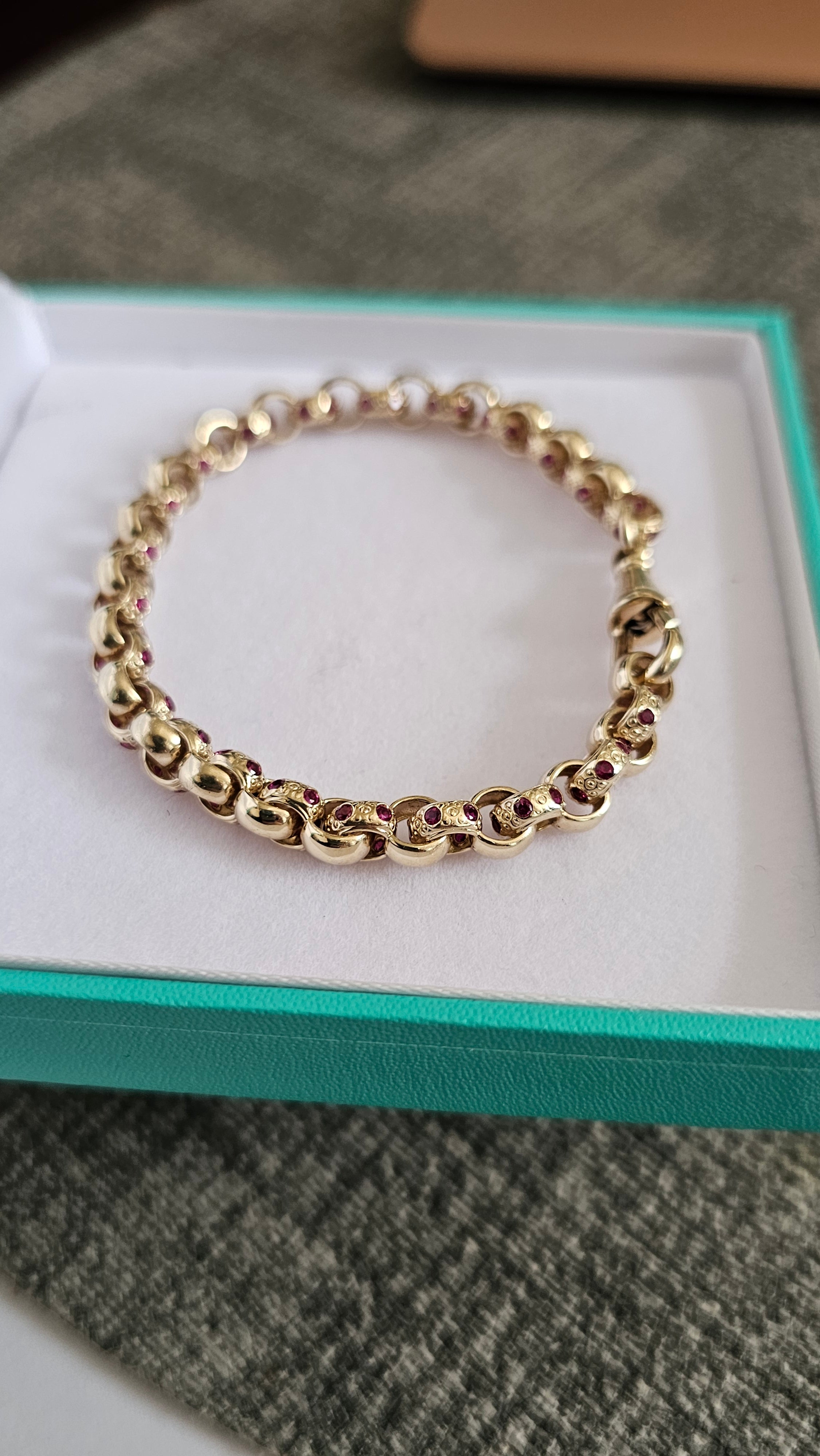 Solid 9ct Yellow Gold & Ruby Belcher Bracelet – Dog Clip Clasp (10.88g)