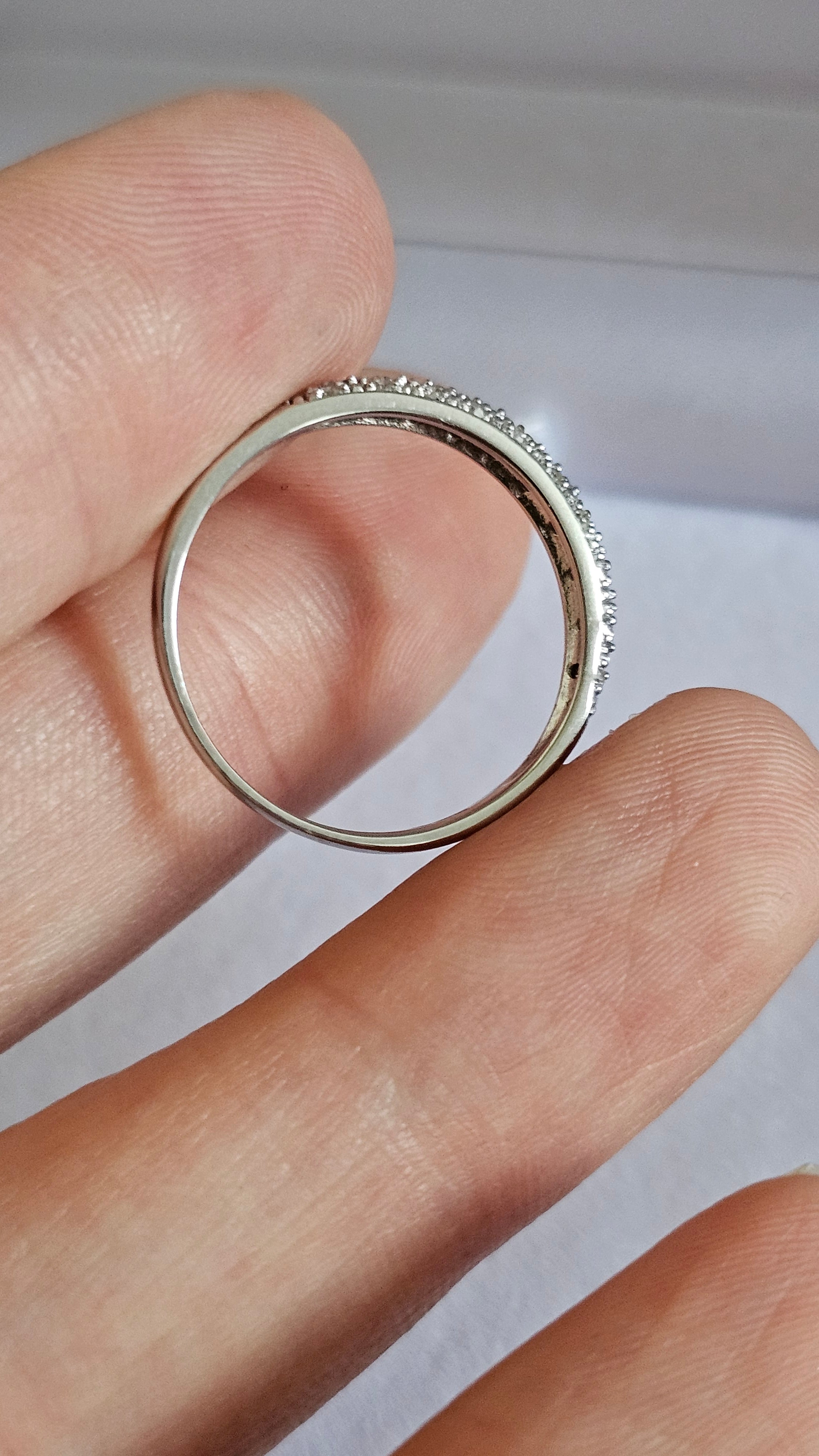 9ct White Gold 0.15ct Natural Diamond Pavé Ring – Size Q 1/2