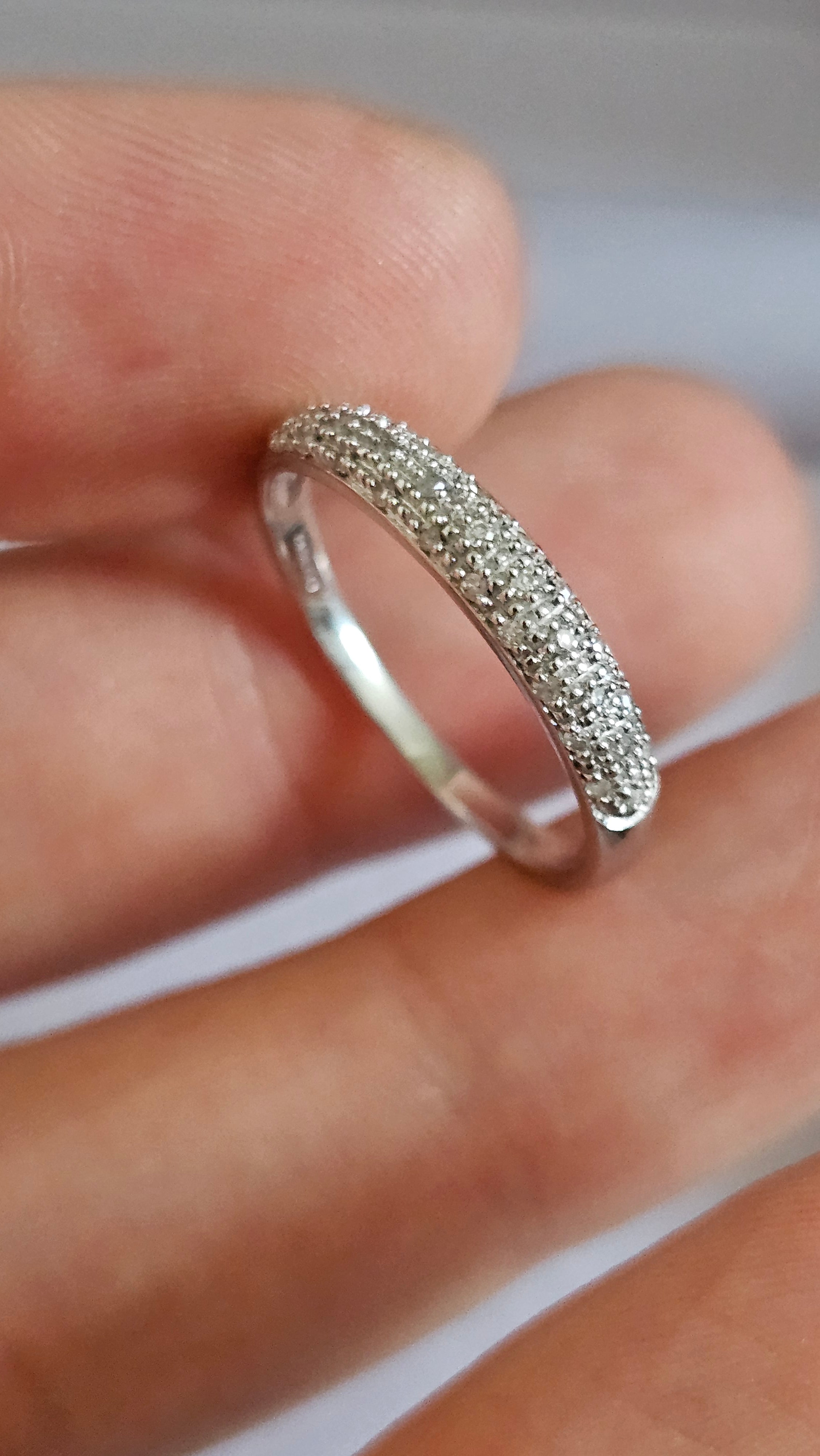9ct White Gold 0.15ct Natural Diamond Pavé Ring – Size Q 1/2