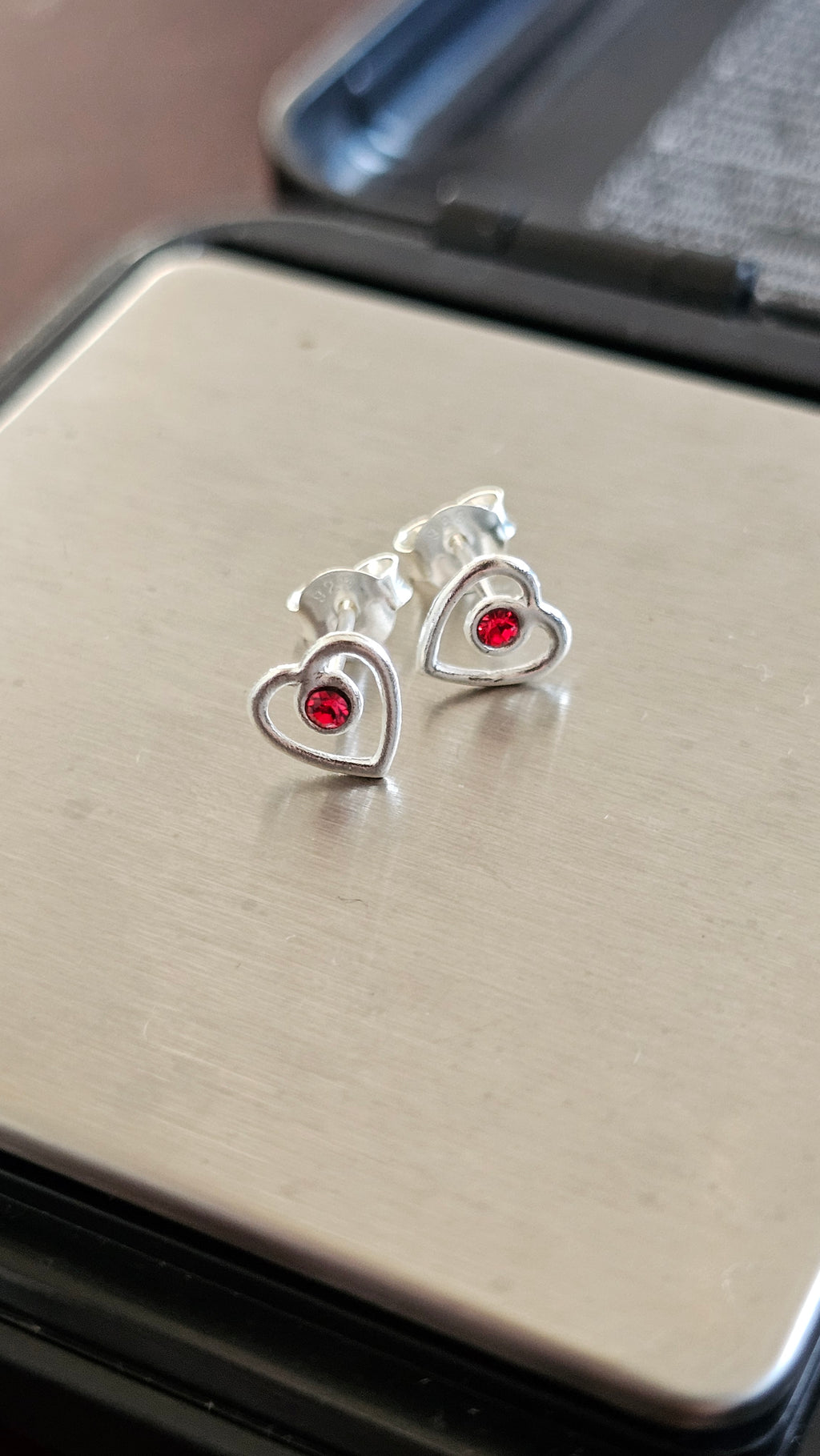 925 Sterling Silver Open Heart Dainty Stud Earrings with Red Stone