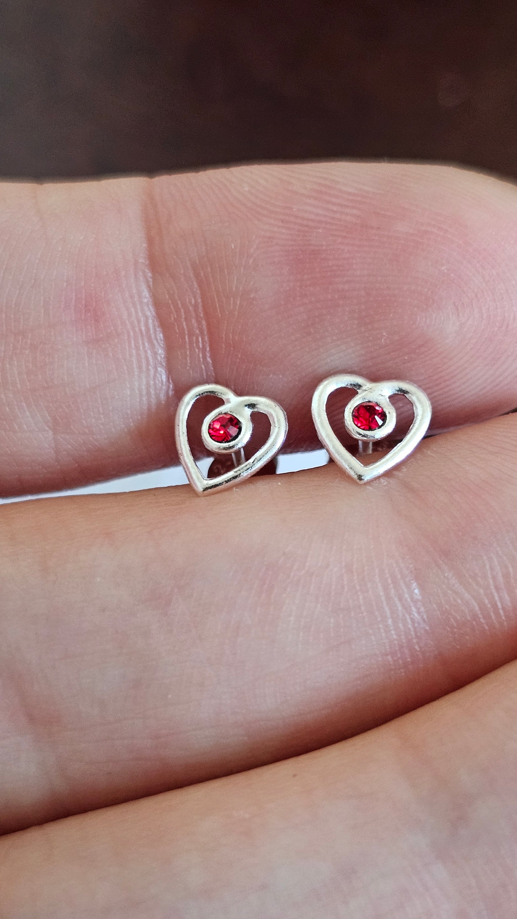 925 Sterling Silver Open Heart Dainty Stud Earrings with Red Stone