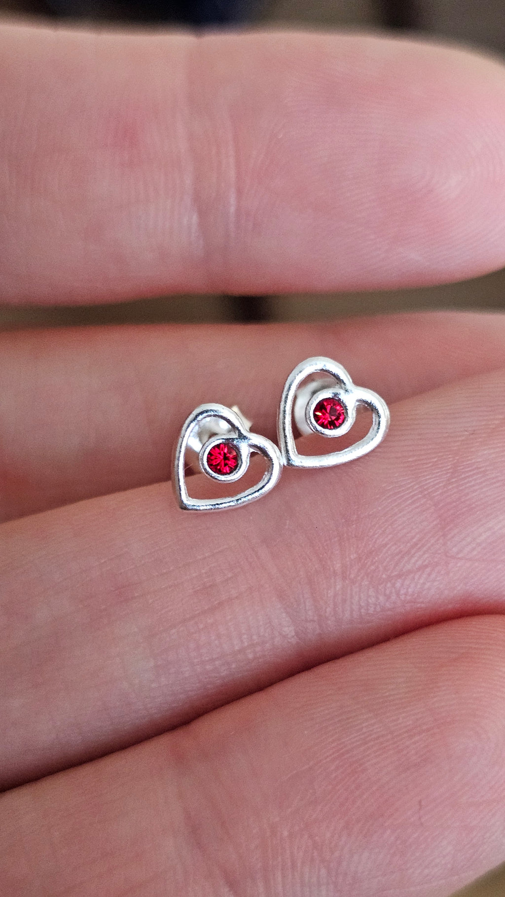 925 Sterling Silver Open Heart Dainty Stud Earrings with Red Stone