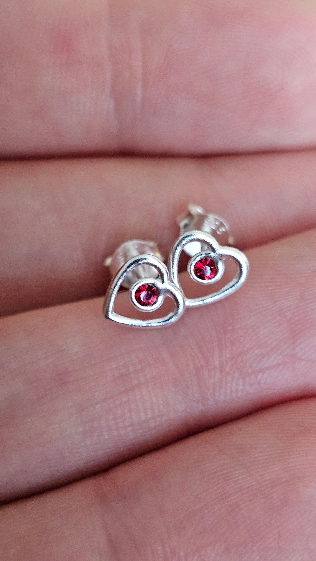 925 Sterling Silver Open Heart Dainty Stud Earrings with Red Stone