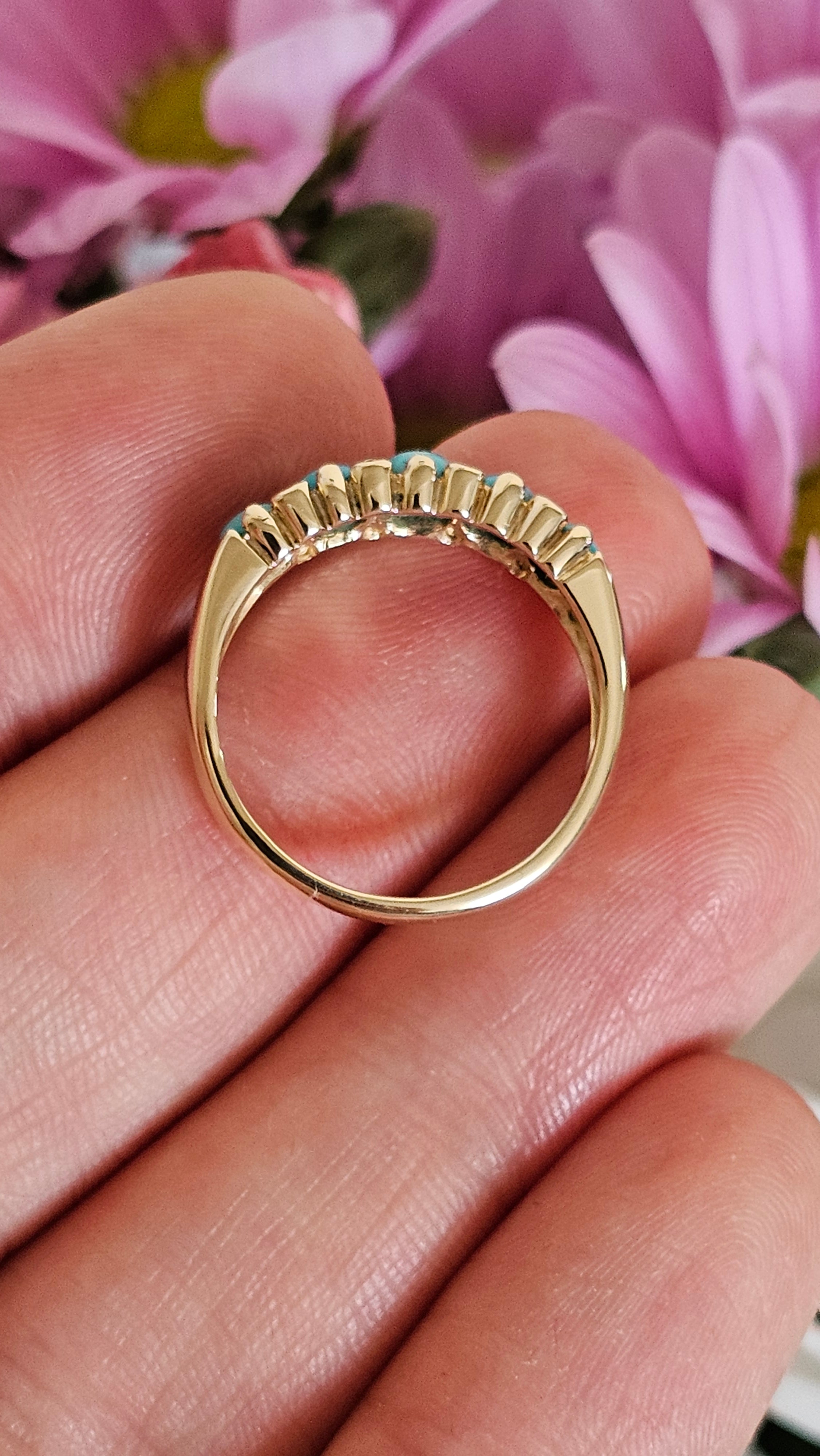 9ct Yellow Gold 5-Stone Turquoise & Diamond Ring - Size N 1/2