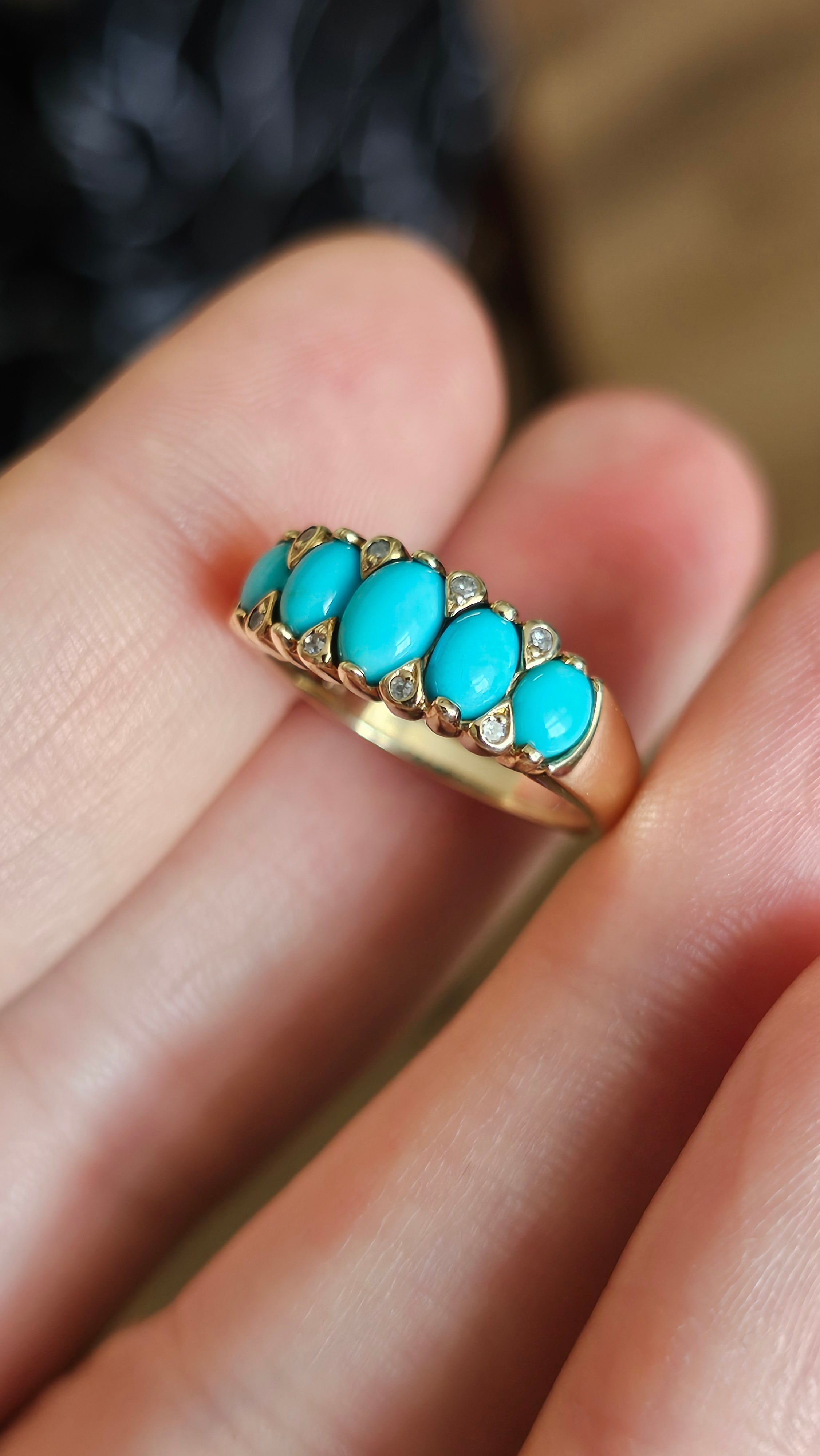 9ct Yellow Gold 5-Stone Turquoise & Diamond Ring - Size N 1/2