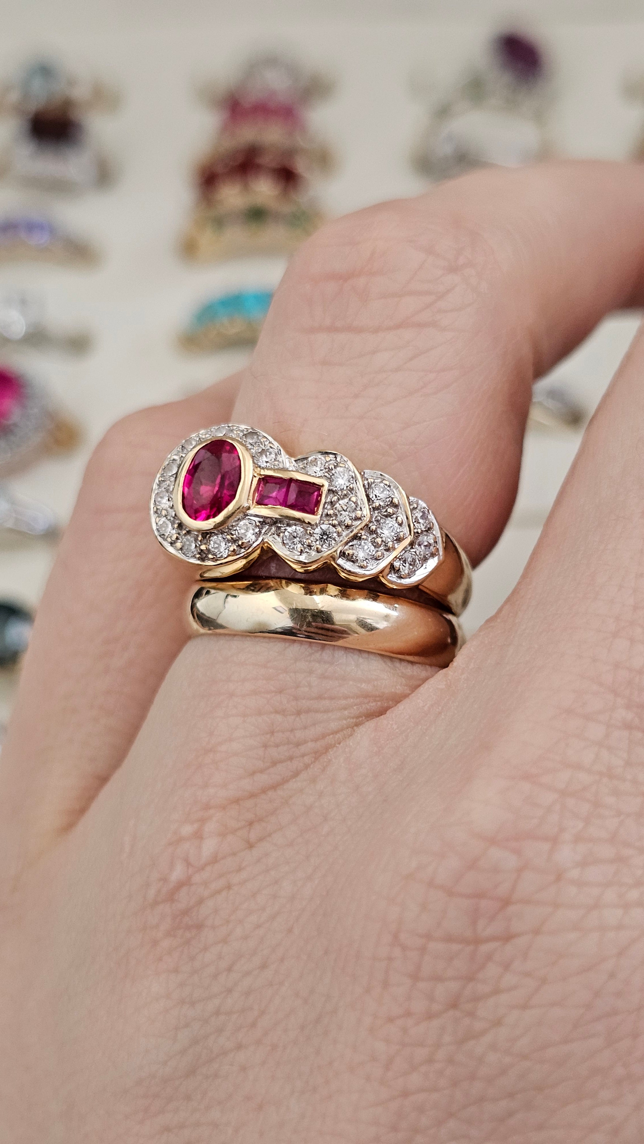 Vintage 18ct Yellow Gold Natural Spinel & Ruby Dress Ring – Size P